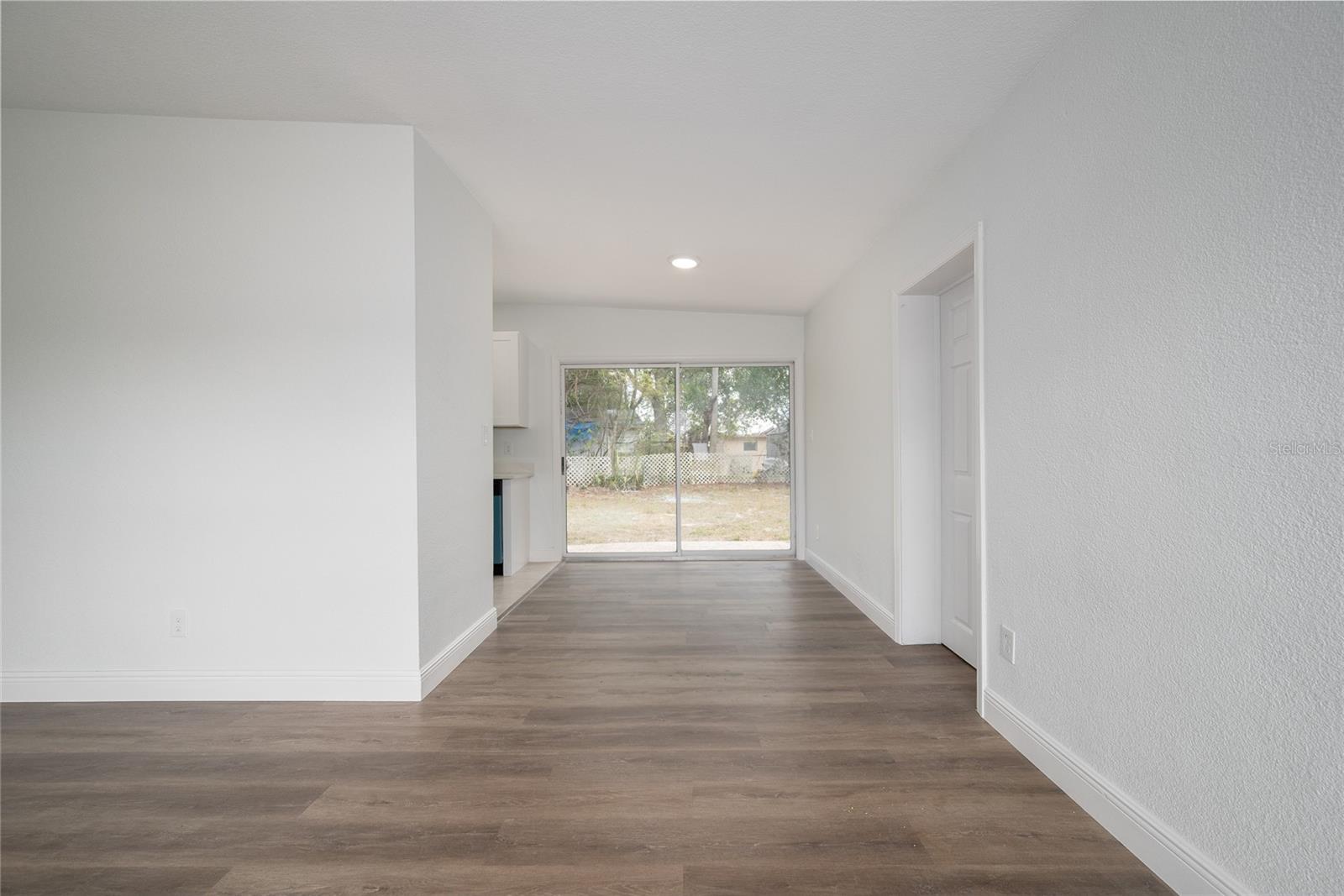 Image 14 of 34 For 1611 Furey Drive