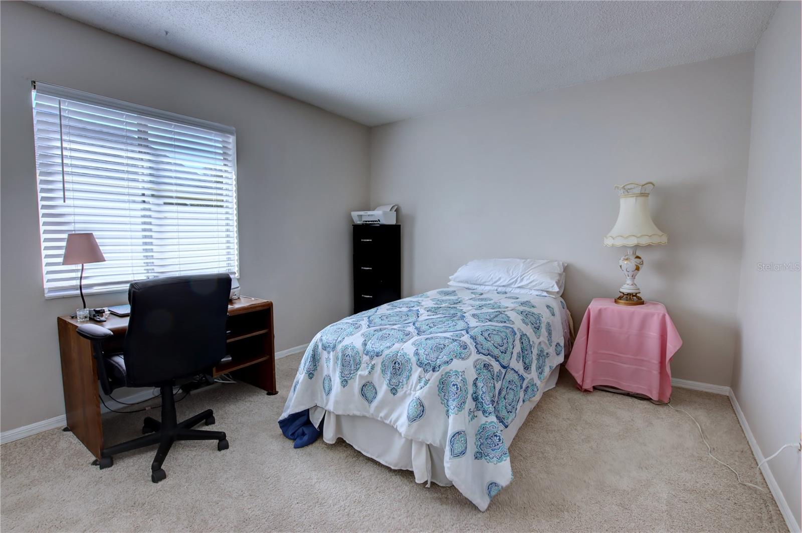 Image 19 of 24 For 877 Heather Glen Circle