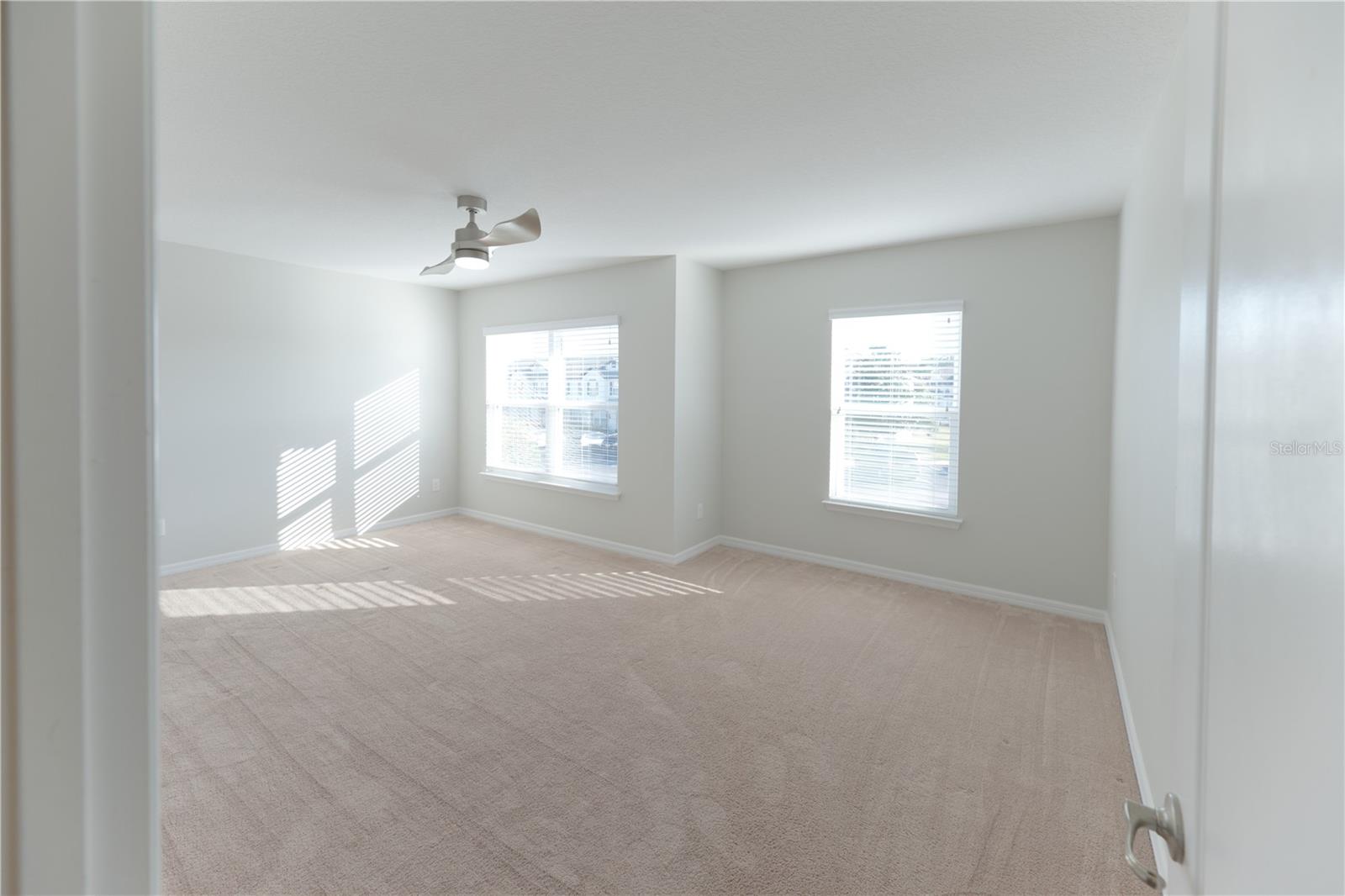 Image 14 of 24 For 600 Northern Way 906