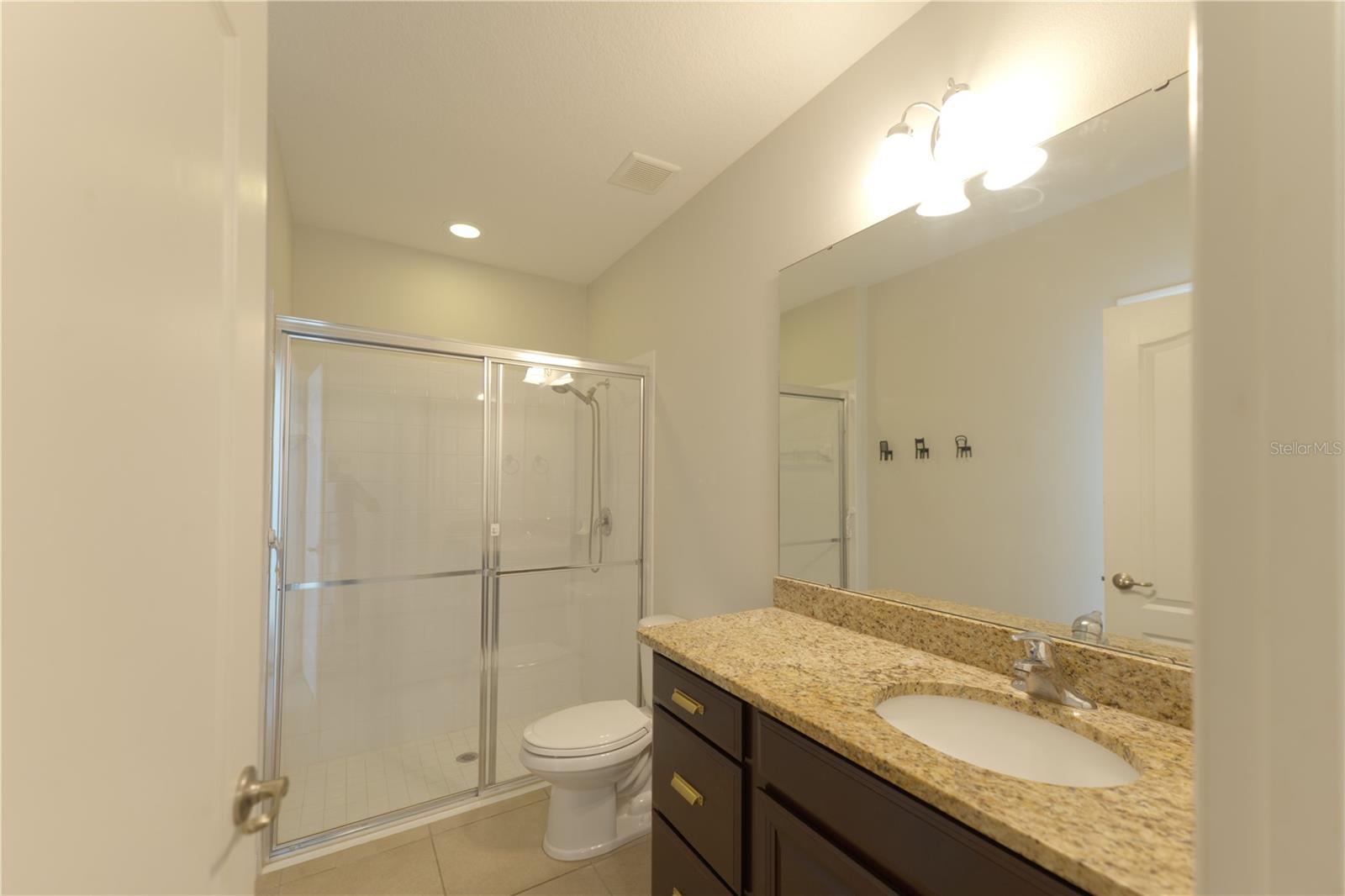 Image 9 of 24 For 600 Northern Way 906