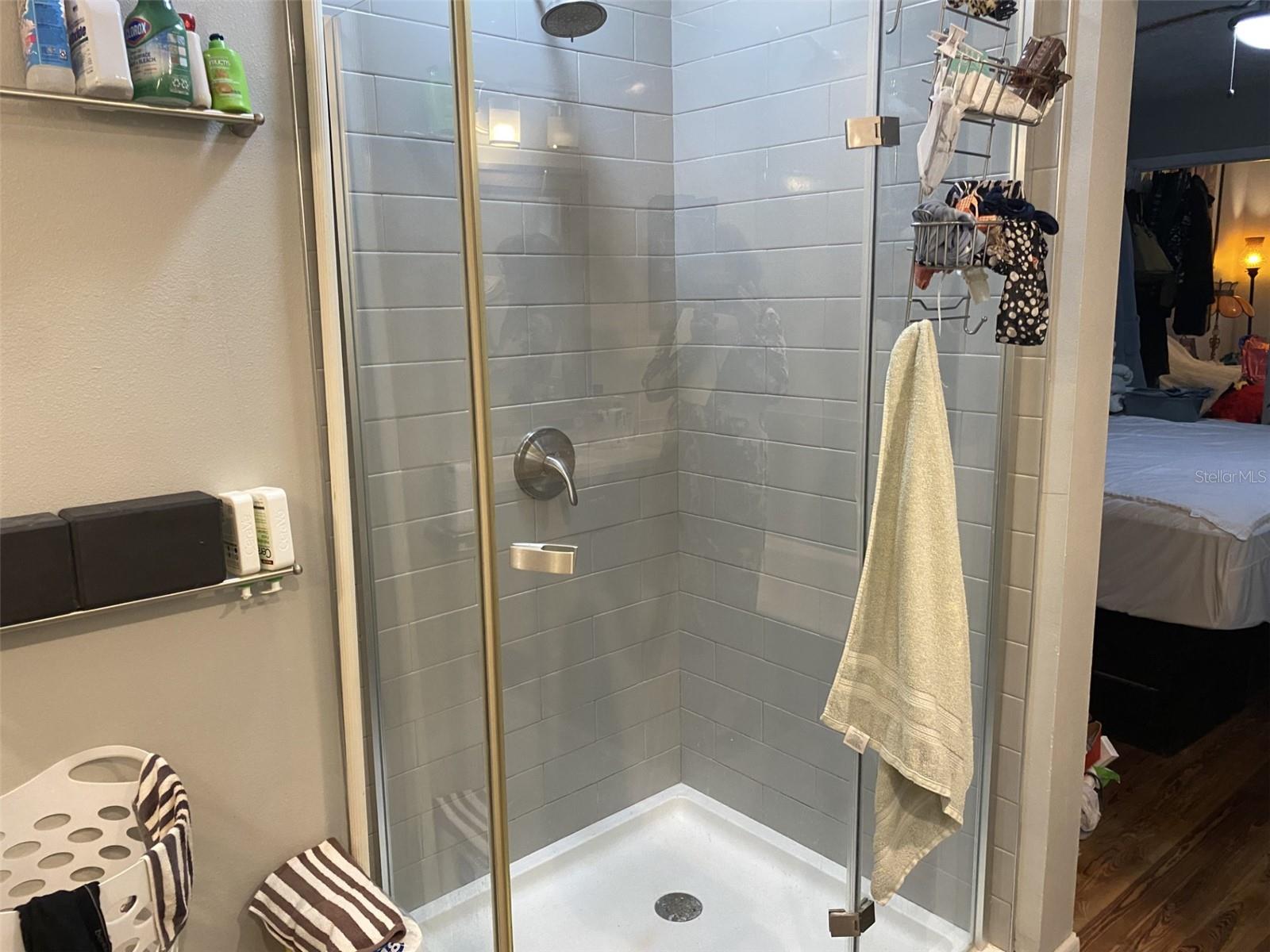 Image 13 of 18 For 4472 Fairview Avenue