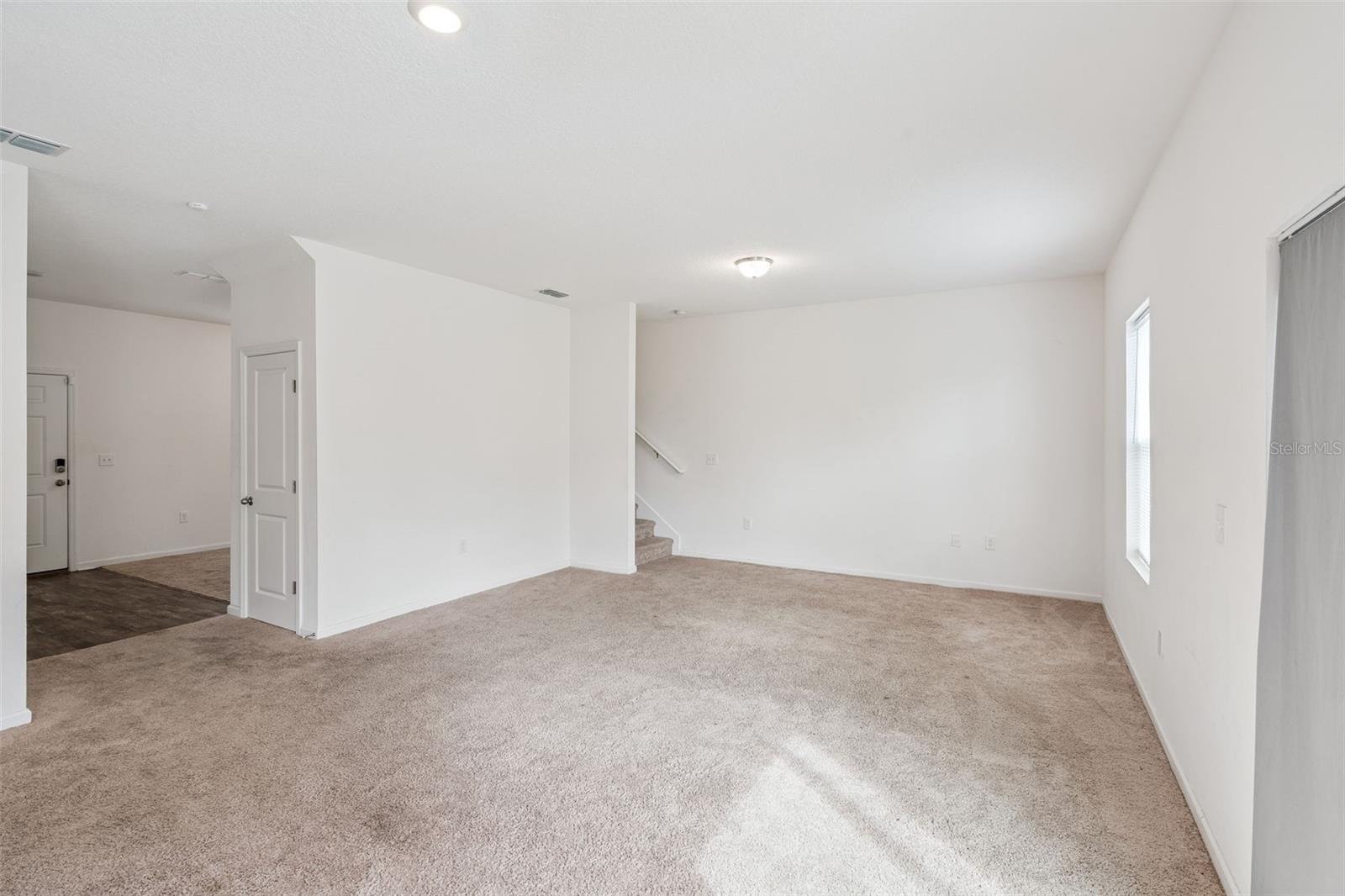 Image 4 of 32 For 16505 Cherry Landing Drive