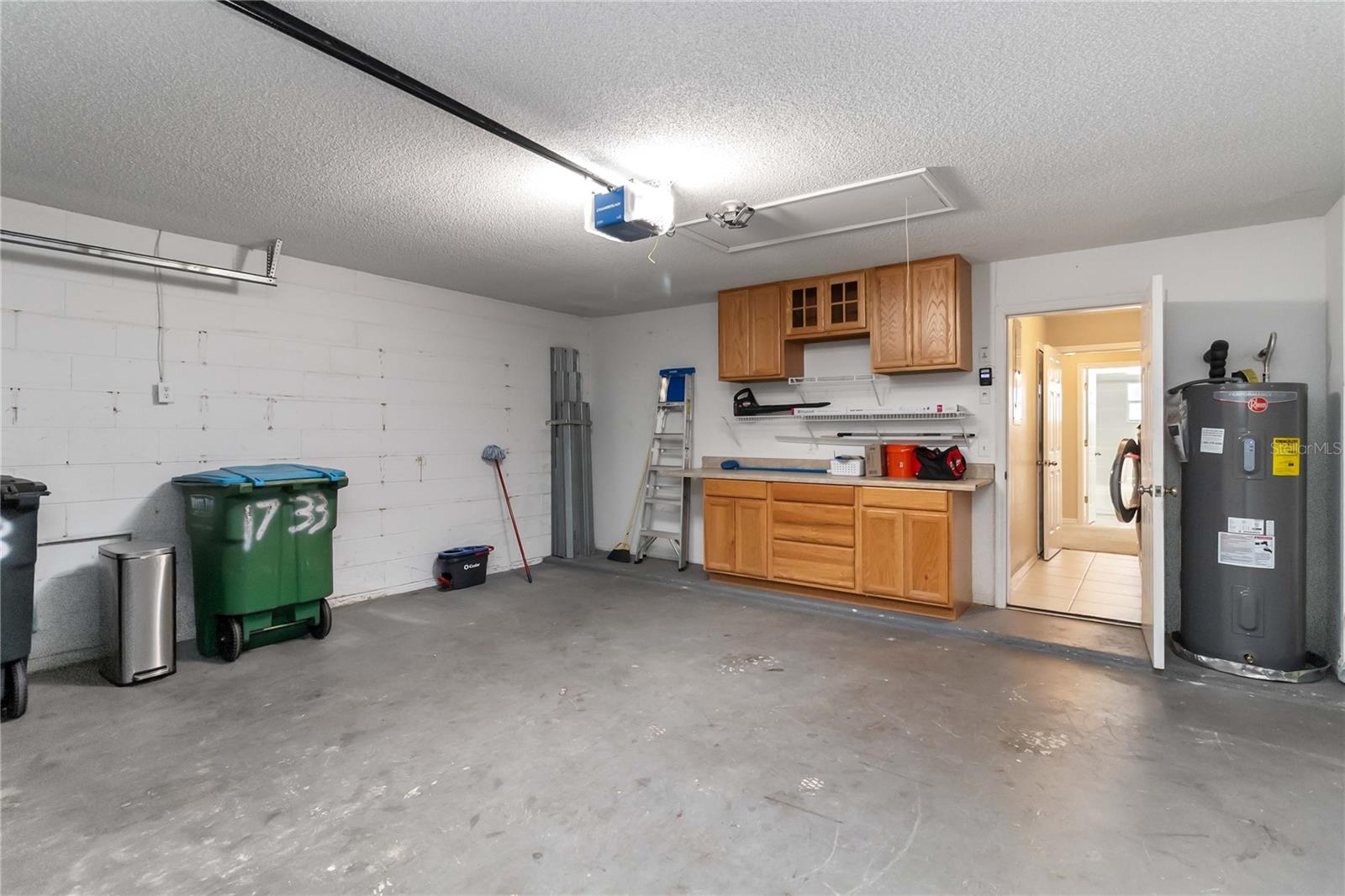 Image 23 of 35 For 1733 Mitten Terrace