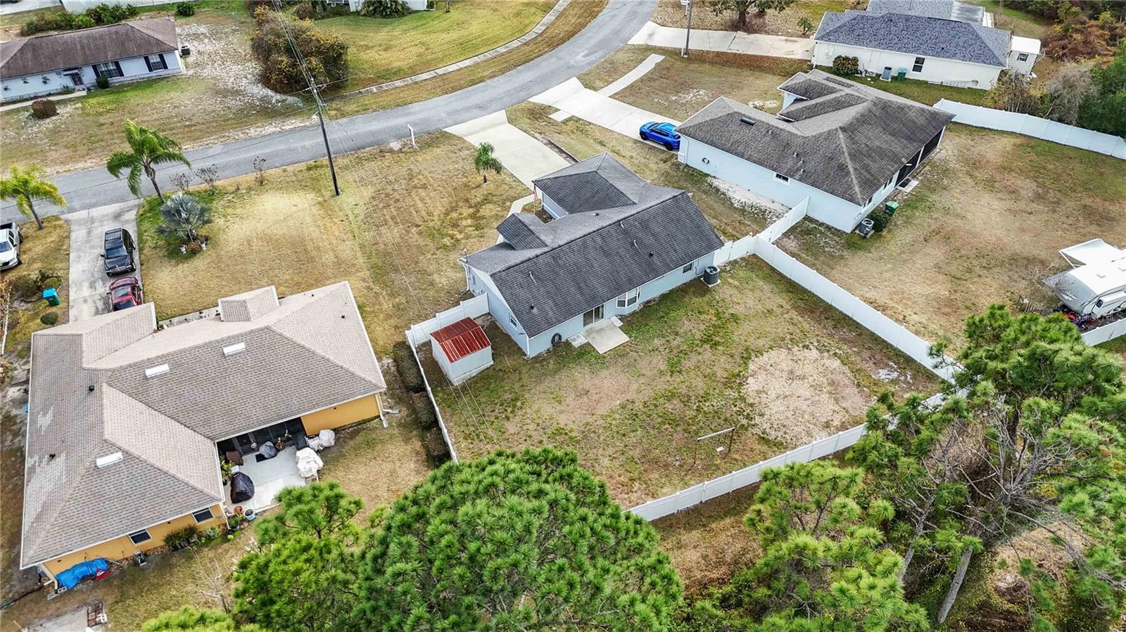 Image 31 of 35 For 1733 Mitten Terrace