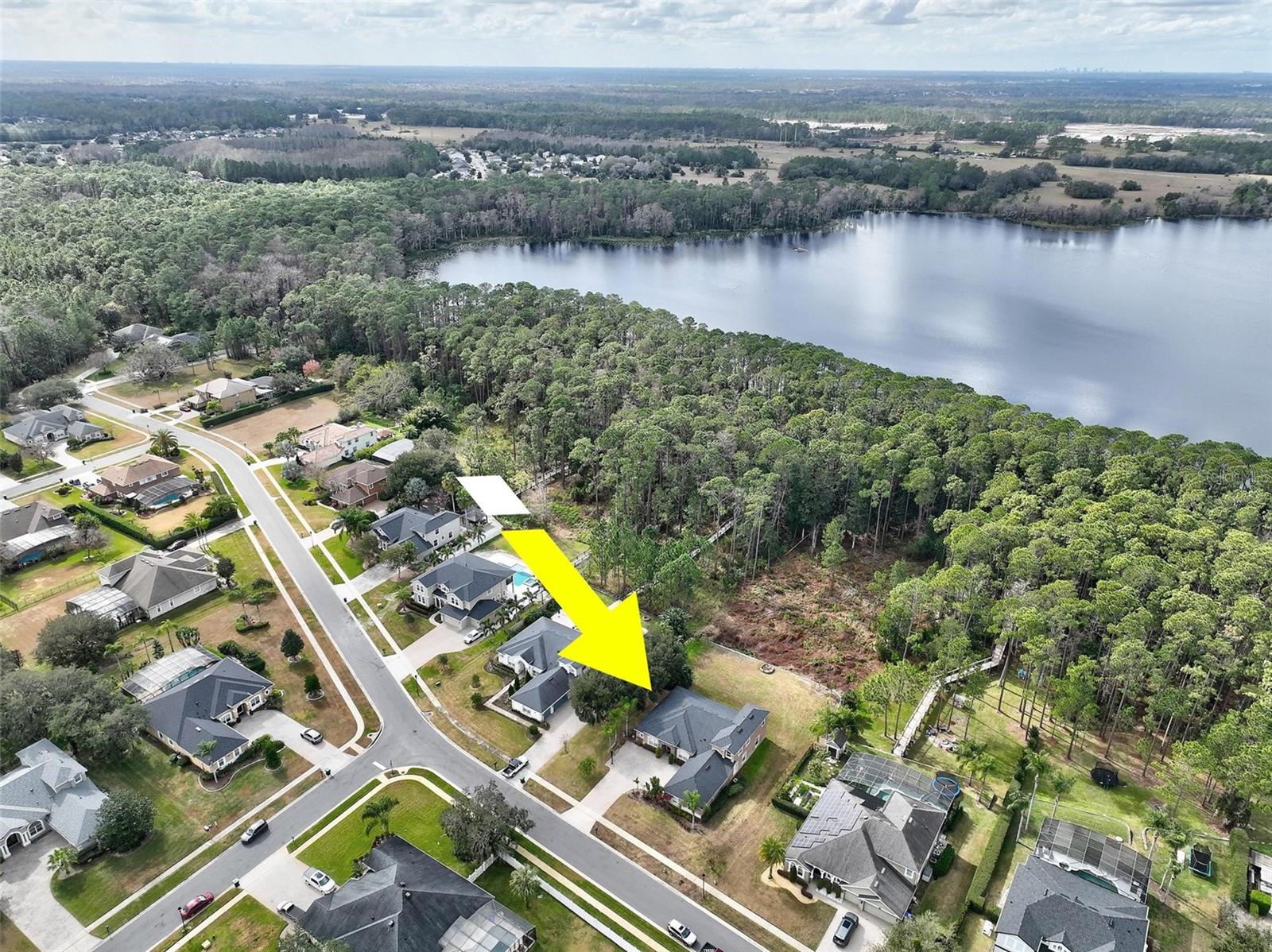 Image 12 of 96 For 2914 Lee Shore Loop