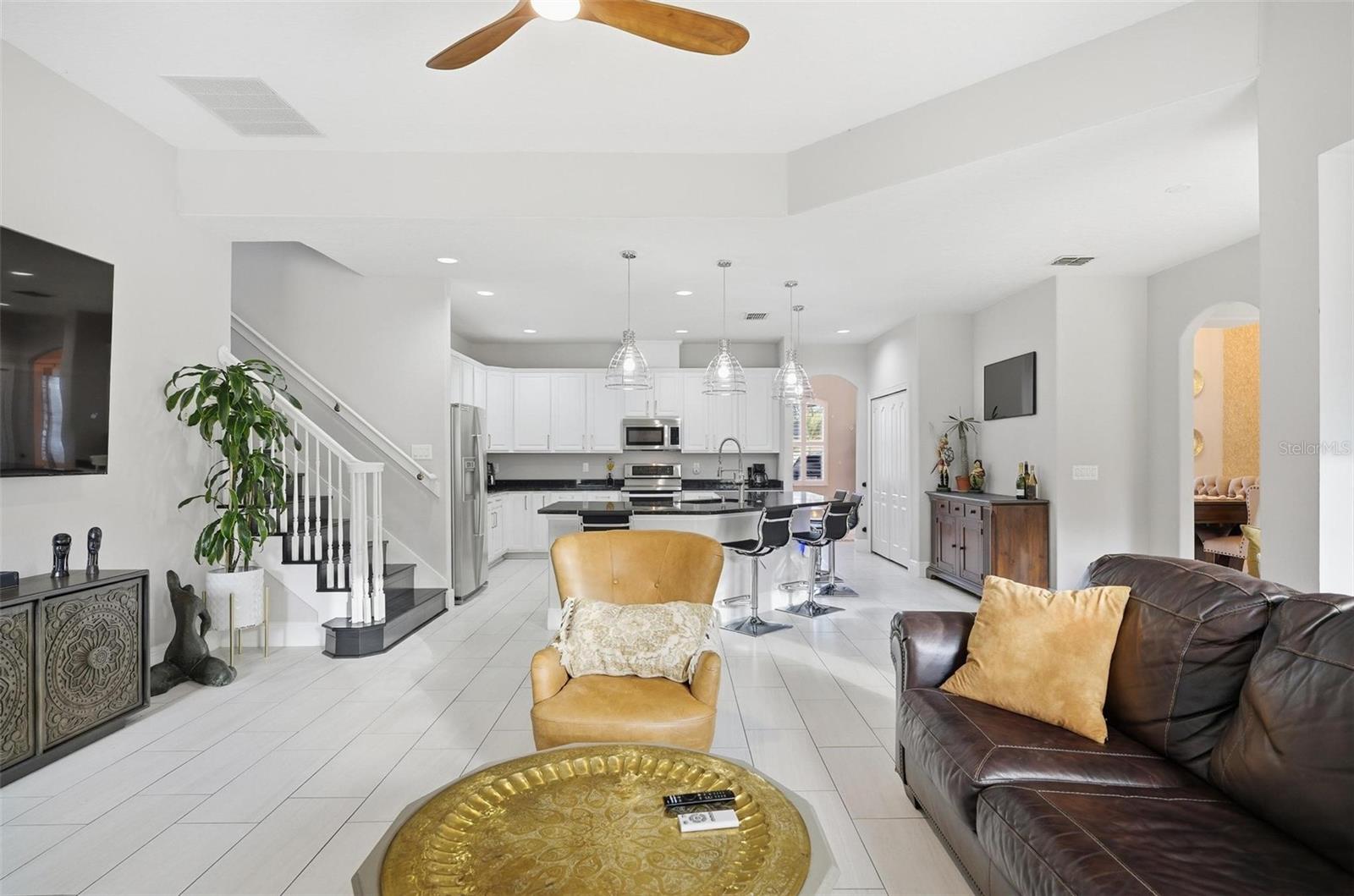 Image 41 of 96 For 2914 Lee Shore Loop