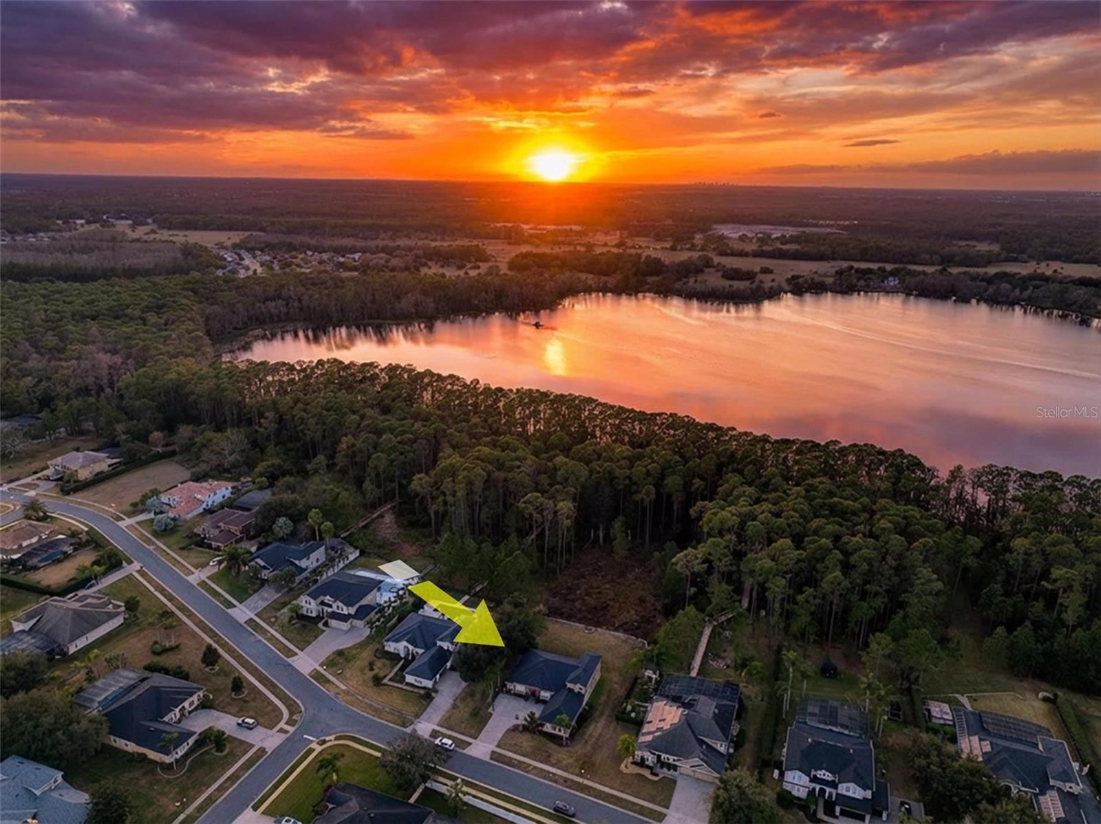 Image 90 of 96 For 2914 Lee Shore Loop