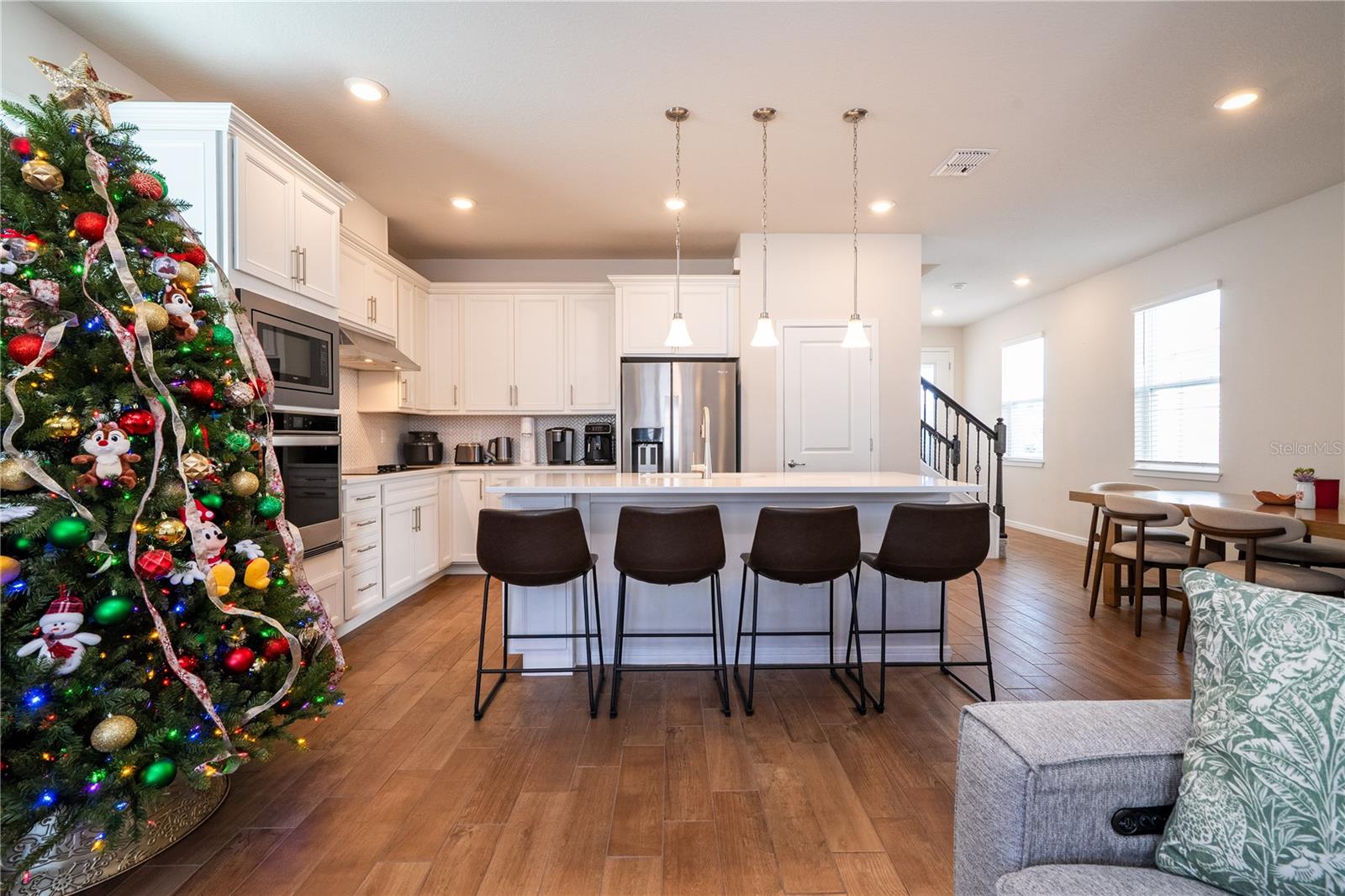 Image 23 of 71 For 14025 Kauai Drive