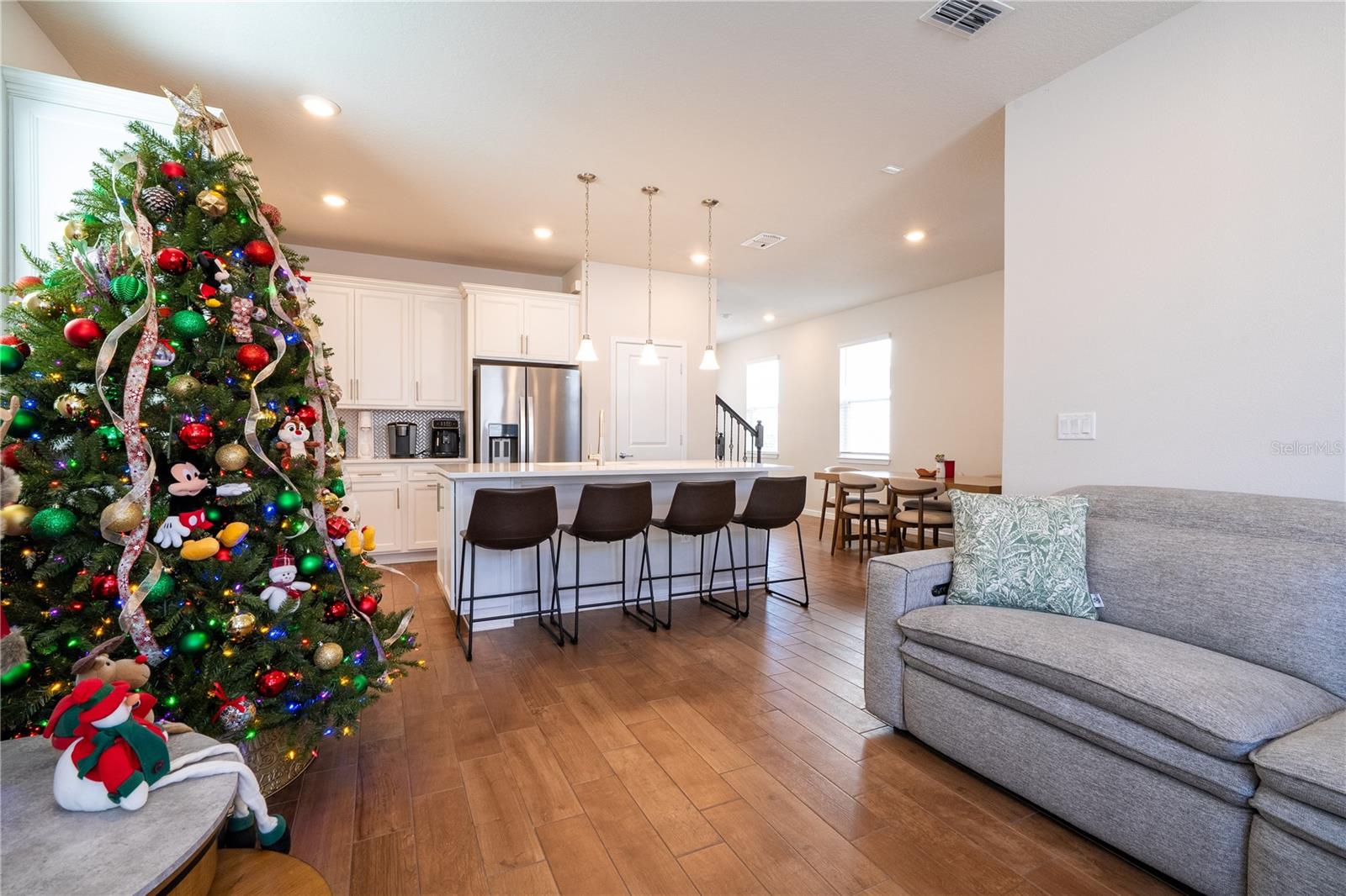 Image 29 of 71 For 14025 Kauai Drive