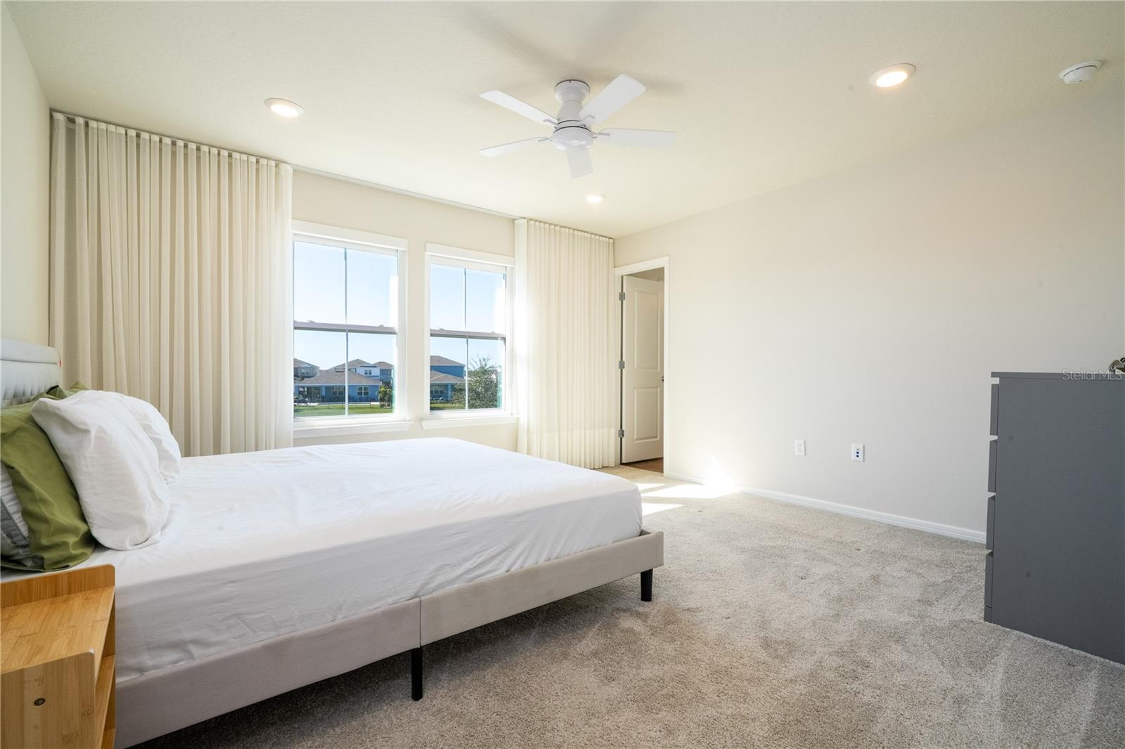 Image 35 of 71 For 14025 Kauai Drive