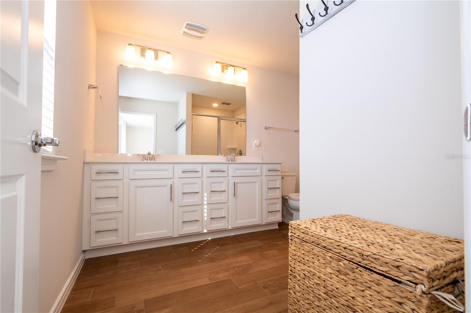 Image 39 of 71 For 14025 Kauai Drive