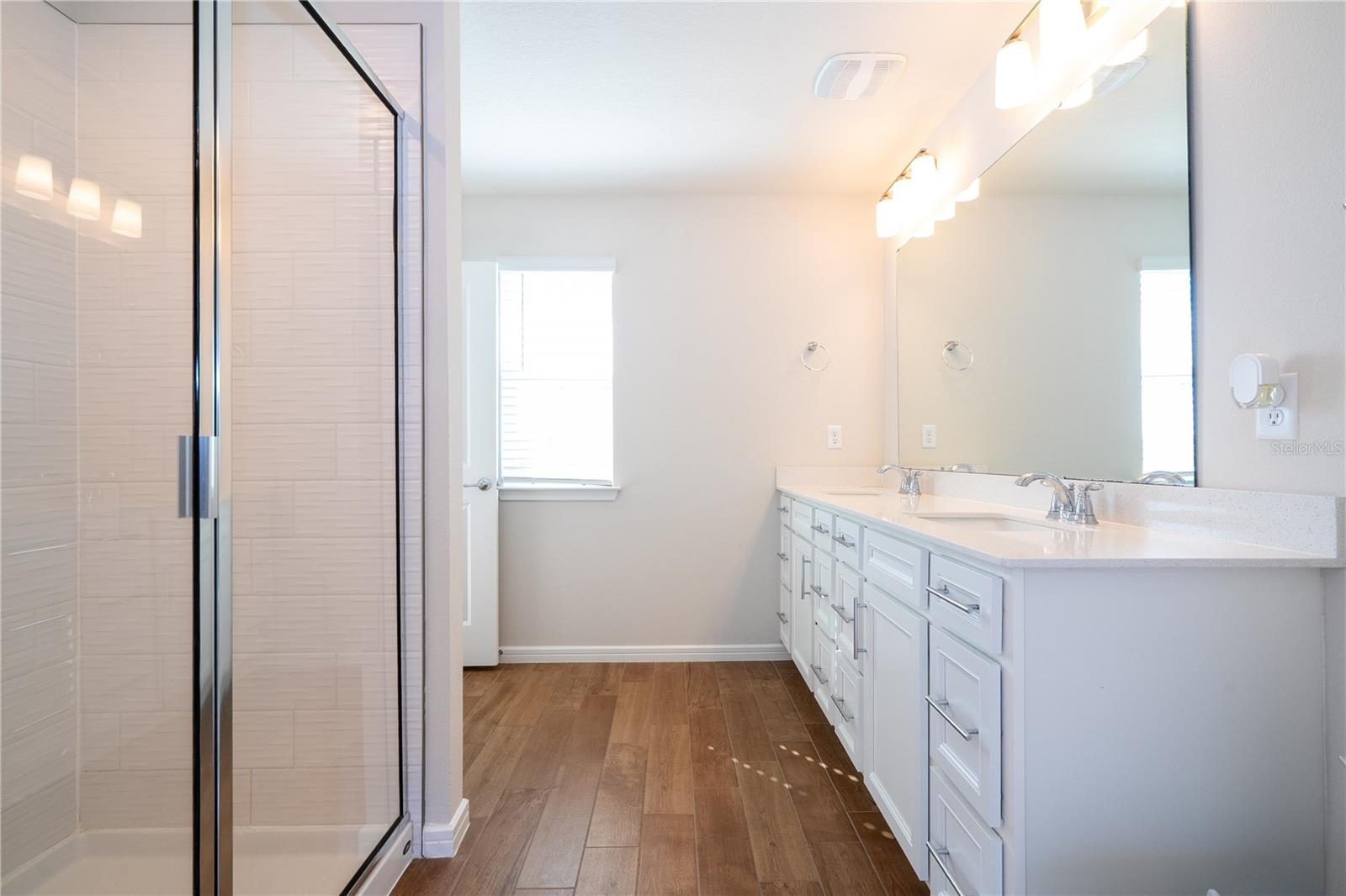 Image 43 of 71 For 14025 Kauai Drive