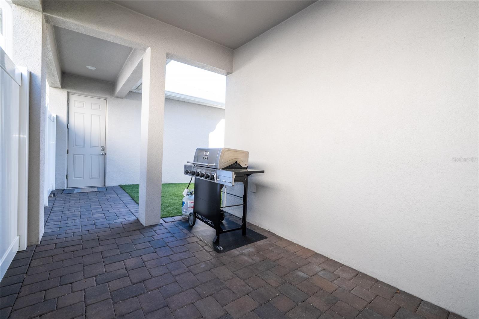 Image 53 of 71 For 14025 Kauai Drive