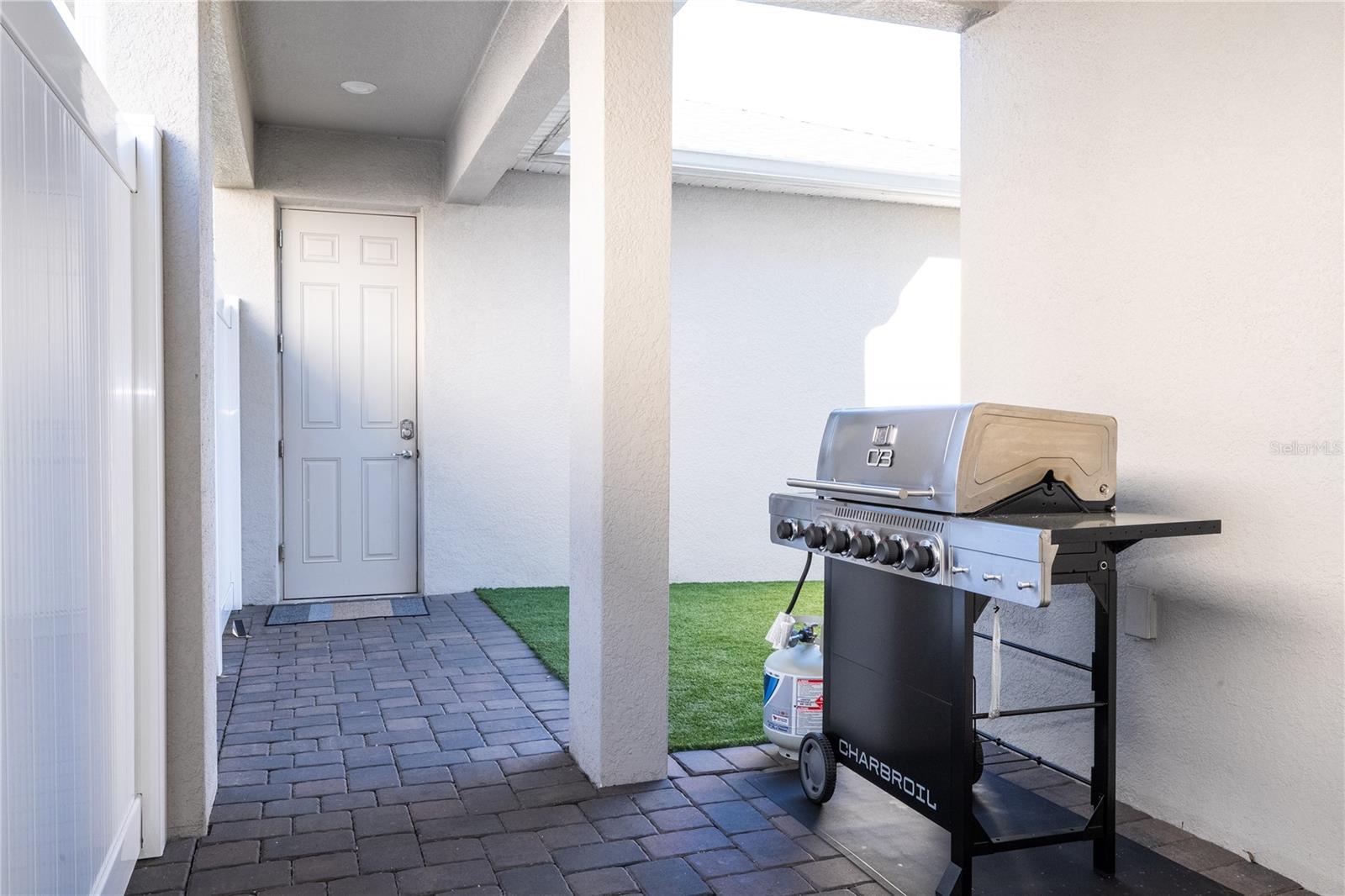 Image 54 of 71 For 14025 Kauai Drive