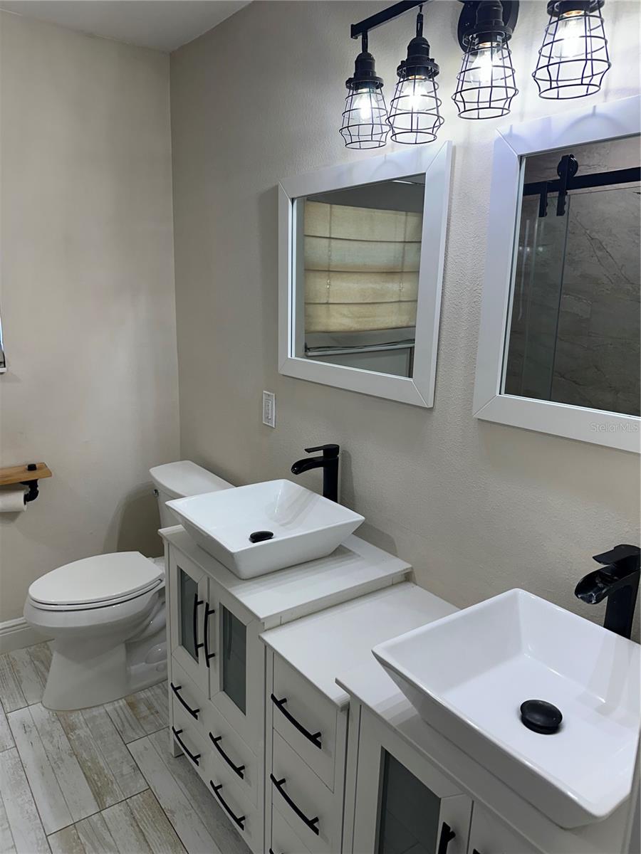 Image 34 of 46 For 4150 Vanern Way