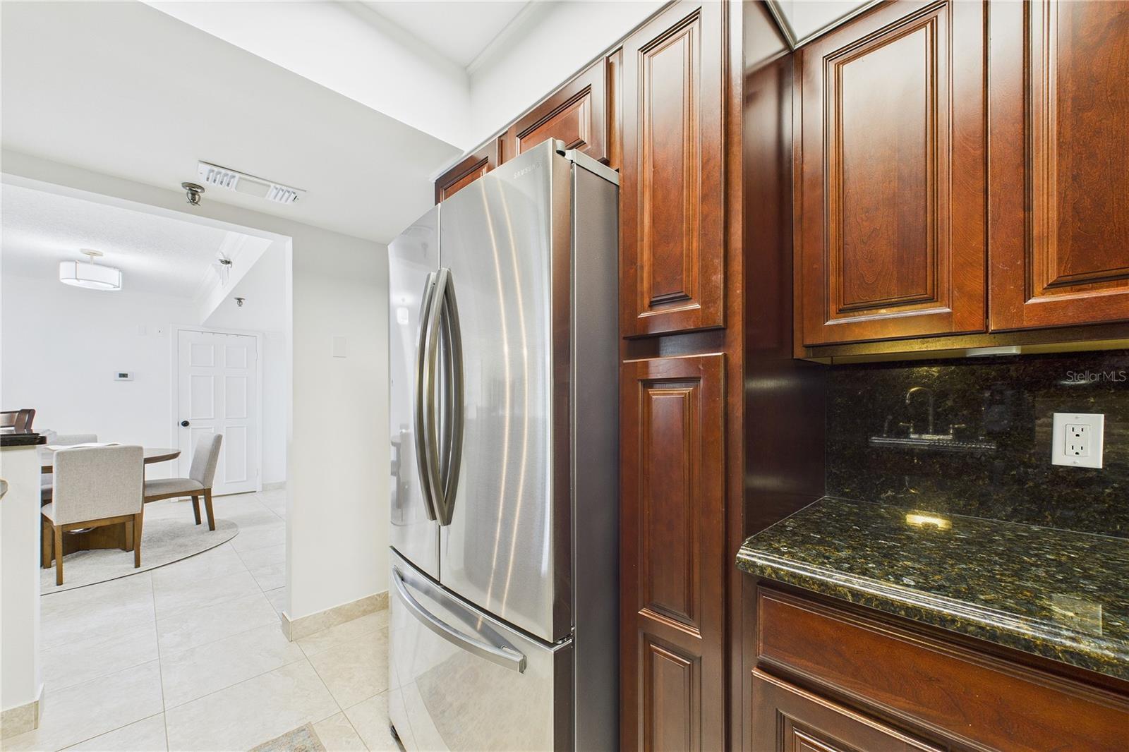 Image 19 of 44 For 5280 2nd Avenue 412