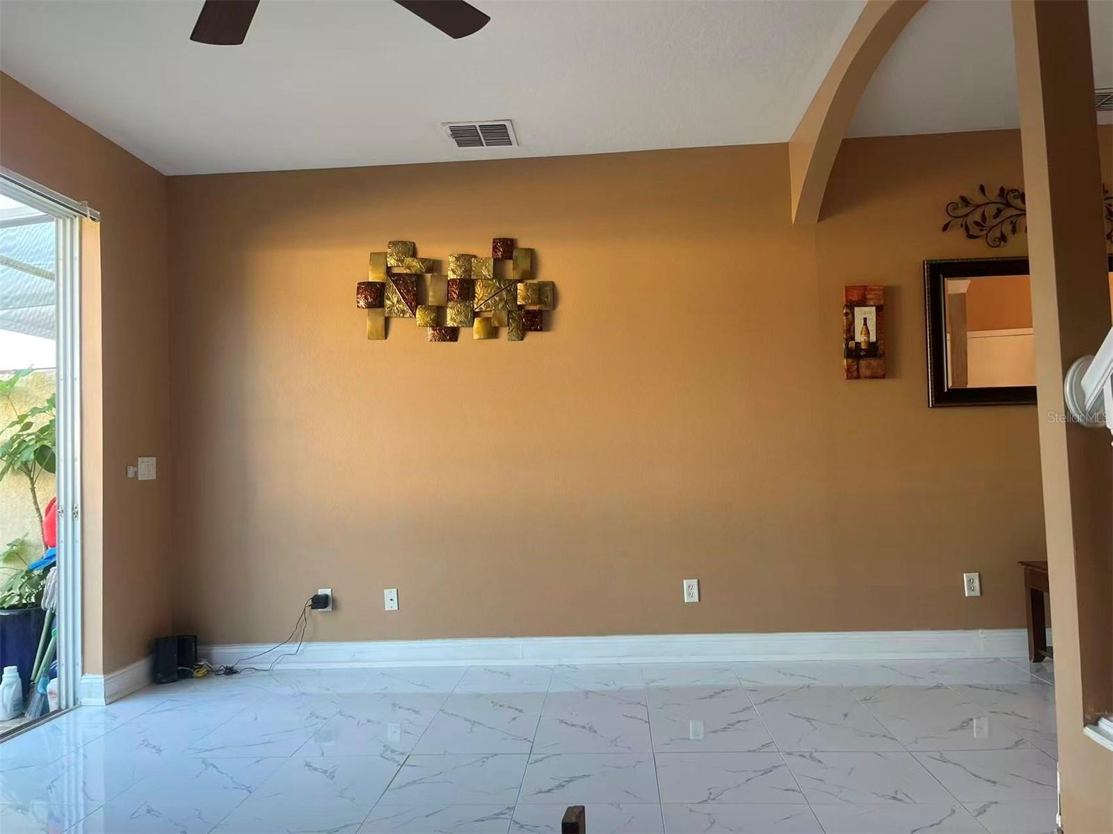 Image 8 of 20 For 1211 Beach Circle