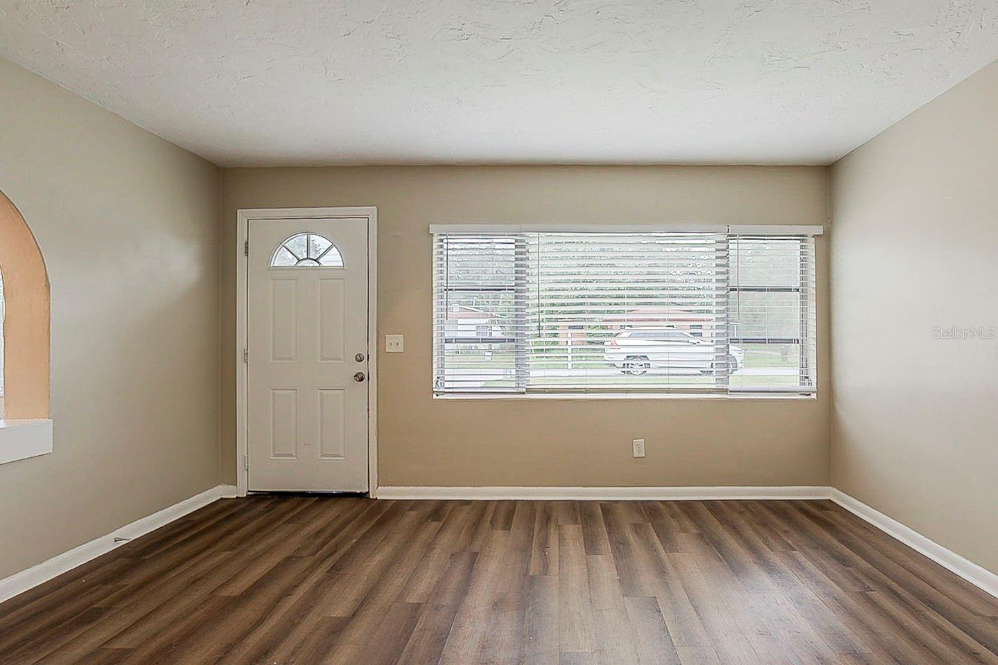 Image 19 of 44 For 1520 Washington Avenue