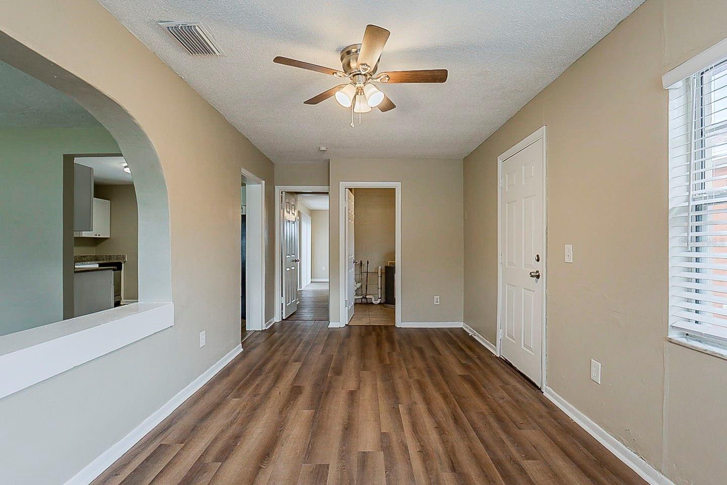 Image 23 of 44 For 1520 Washington Avenue