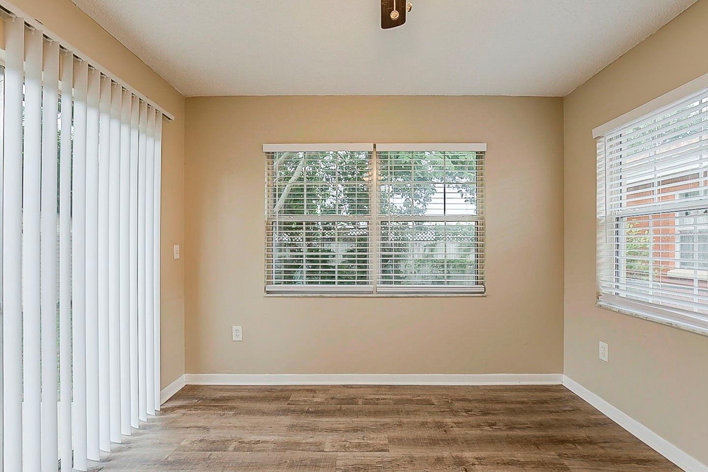 Image 24 of 44 For 1520 Washington Avenue