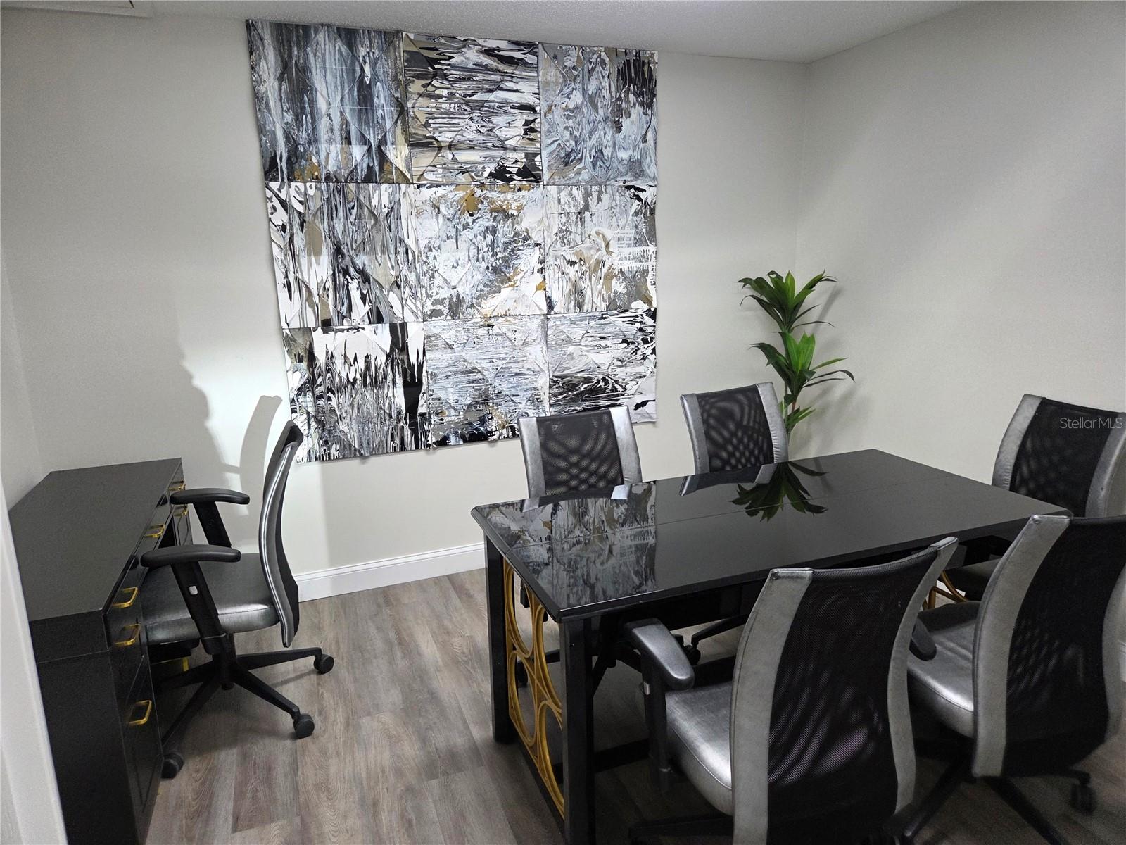 Image 5 of 15 For 421 Montgomery Road 161