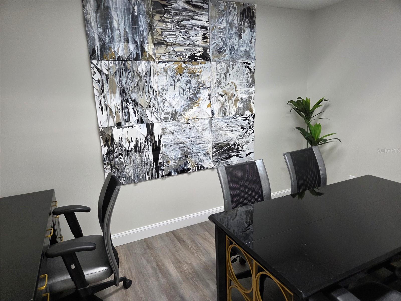 Image 7 of 15 For 421 Montgomery Road 161