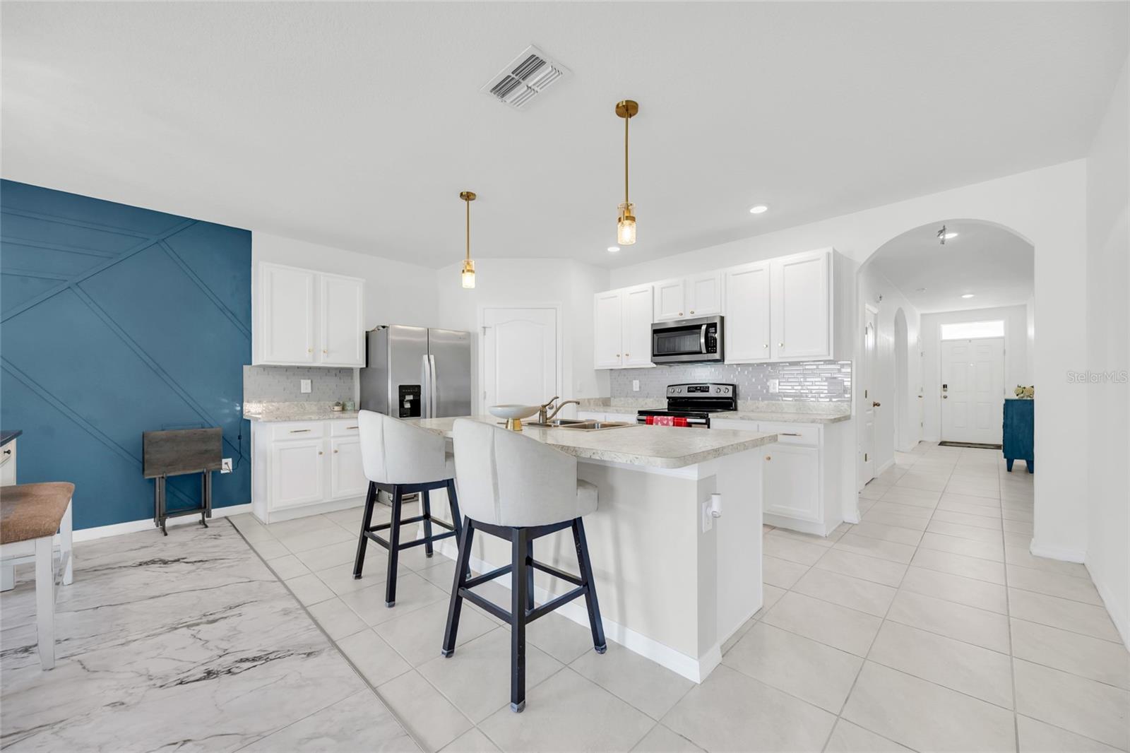 Image 19 of 61 For 163 Auburn Grove Boulevard