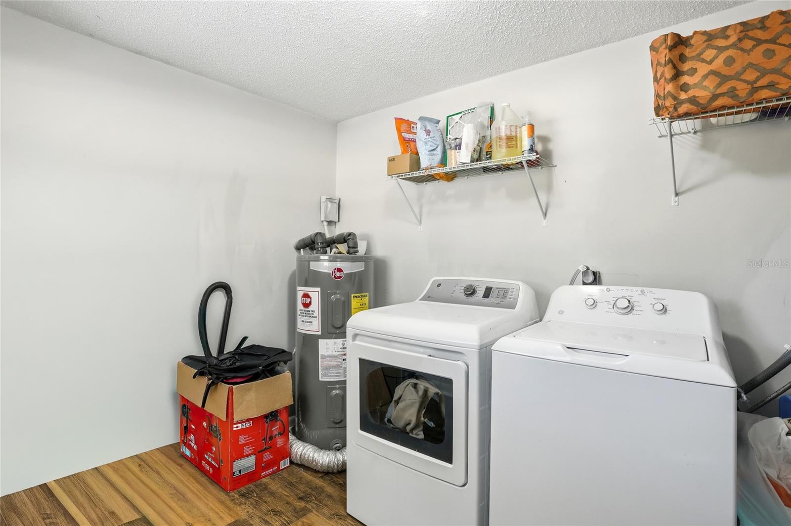 Image 24 of 40 For 5104 Hernandes Drive