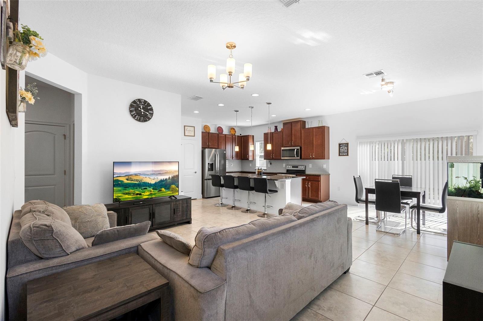 Image 10 of 42 For 5601 Estero Loop