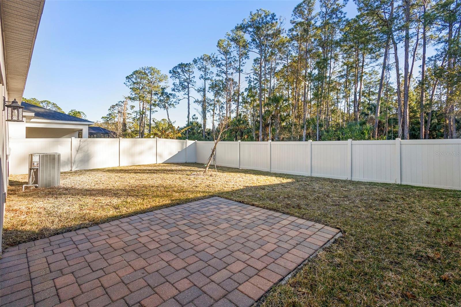 Image 34 of 42 For 5601 Estero Loop