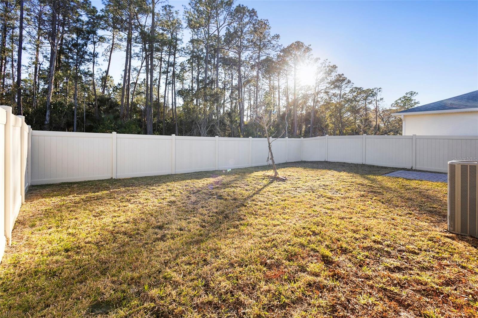 Image 36 of 42 For 5601 Estero Loop