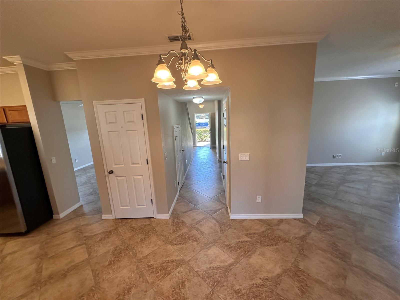 Image 16 of 40 For 512 Bella Rosa Circle