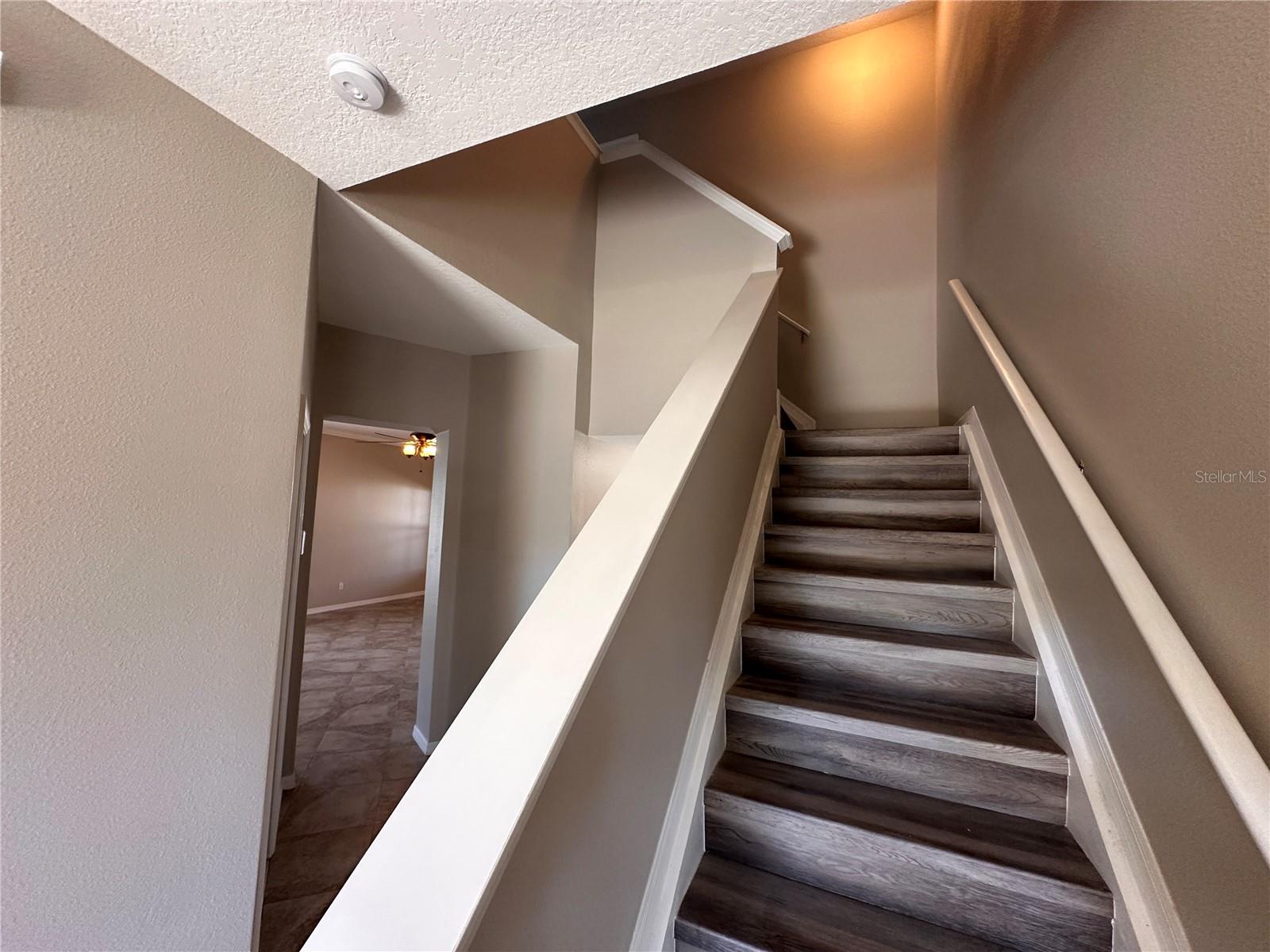 Image 19 of 40 For 512 Bella Rosa Circle