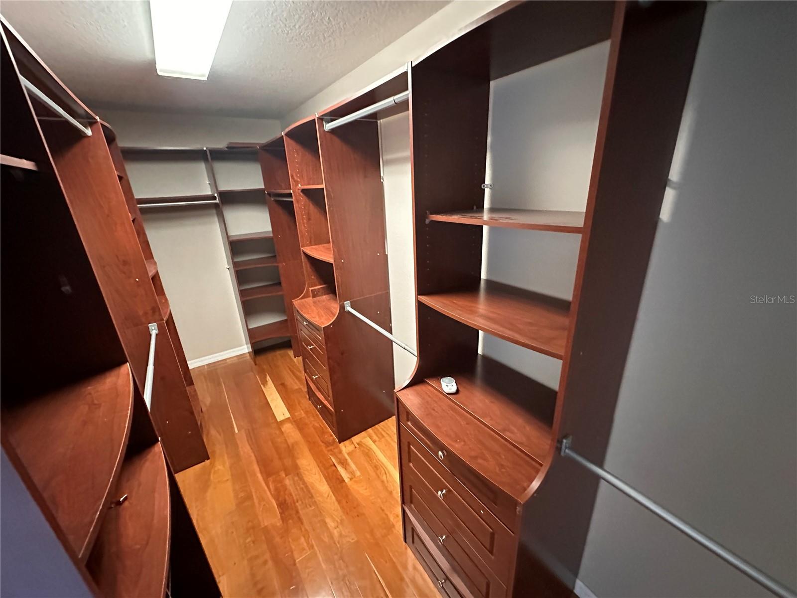 Image 26 of 40 For 512 Bella Rosa Circle