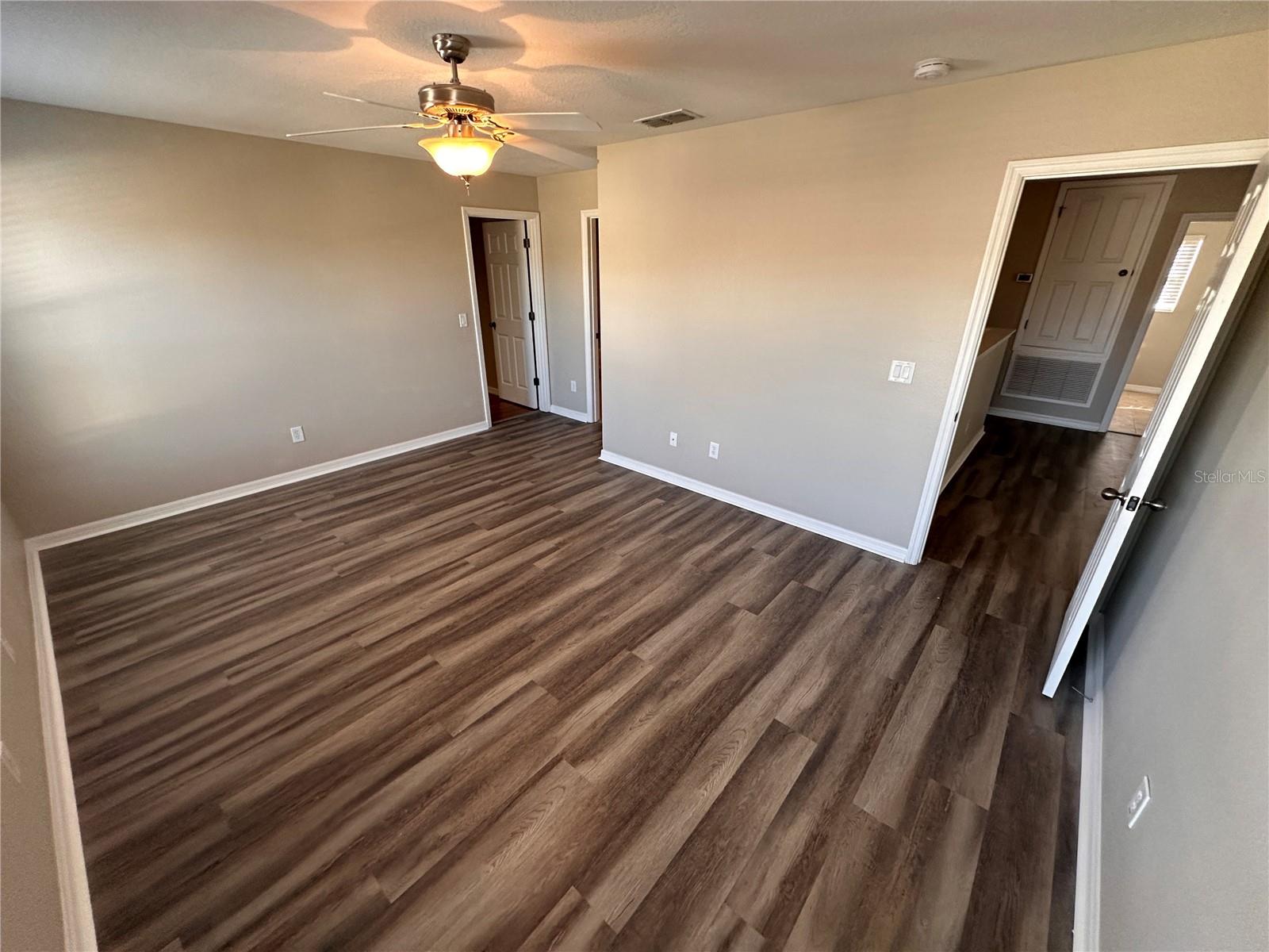 Image 29 of 40 For 512 Bella Rosa Circle