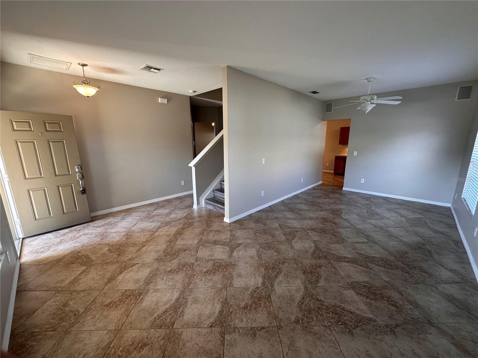 Image 5 of 40 For 512 Bella Rosa Circle