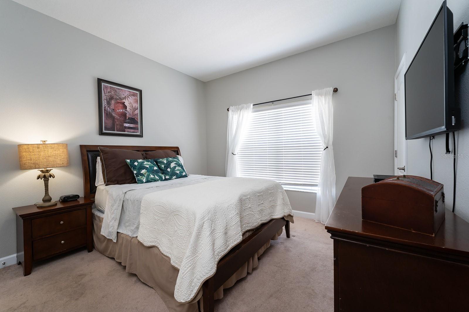 Image 3 of 25 For 8957 Cat Palm Road