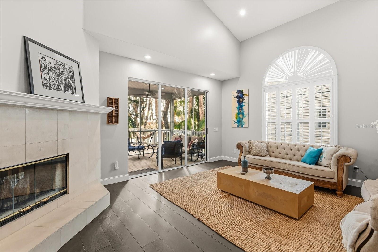 Image 11 of 50 For 227 River Village Drive