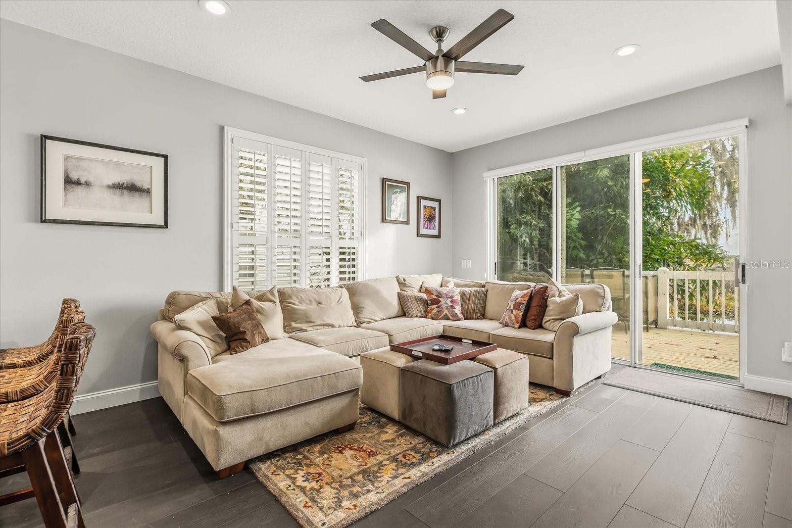 Image 16 of 50 For 227 River Village Drive