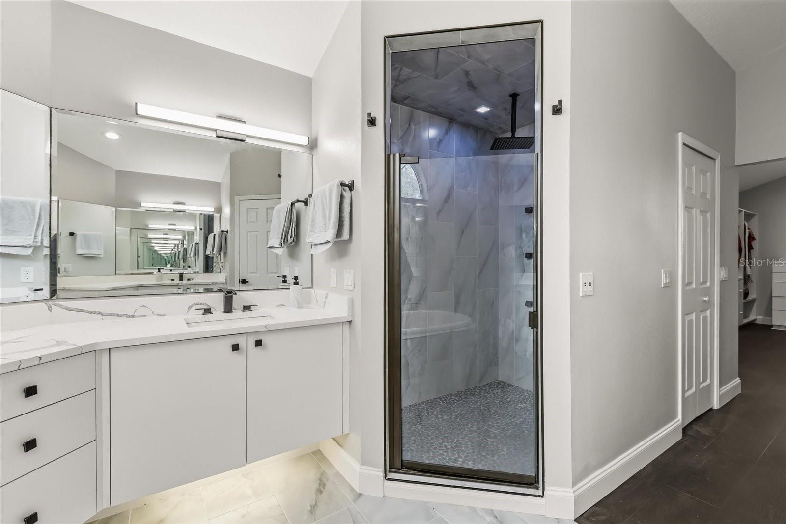 Image 24 of 50 For 227 River Village Drive