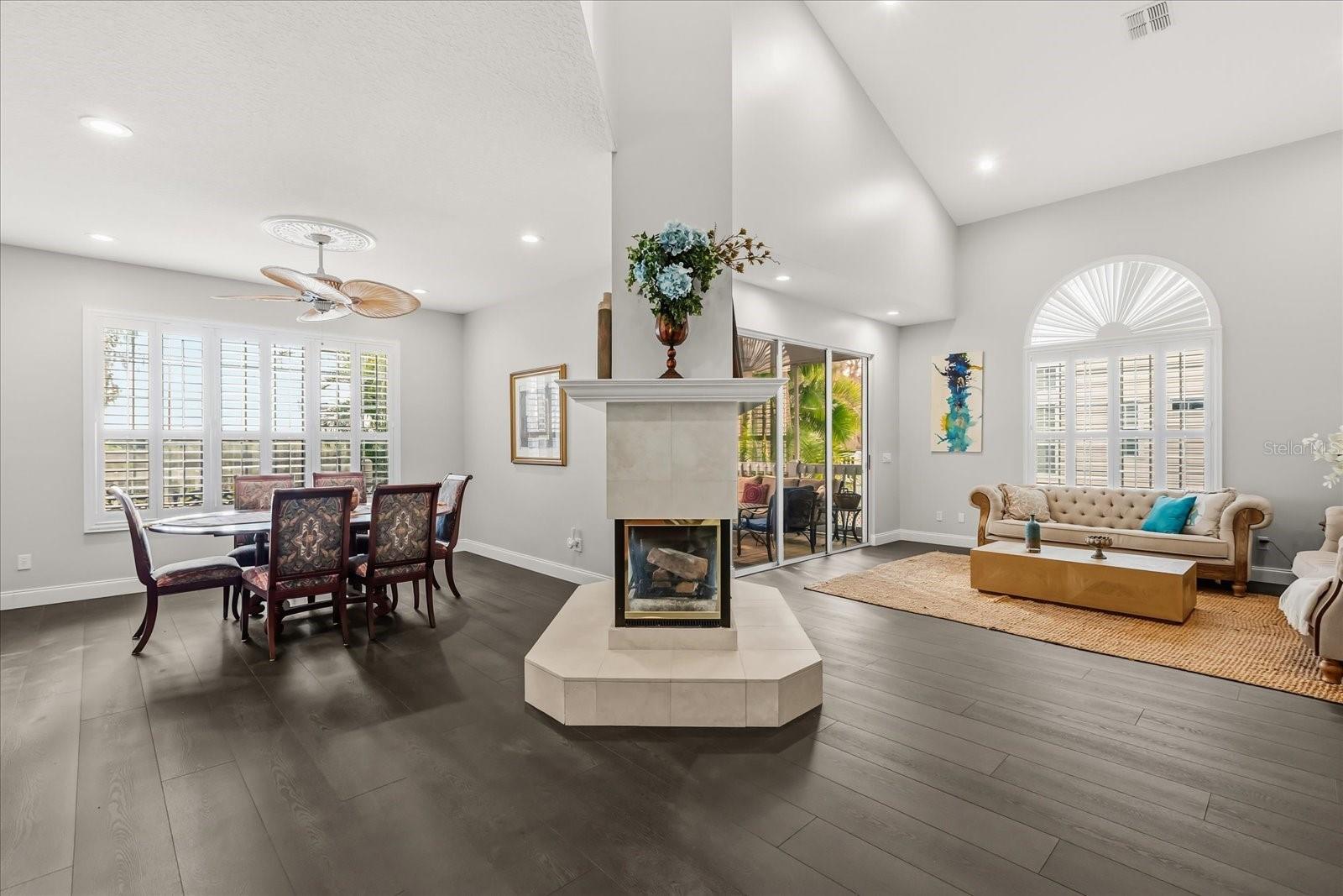 Image 5 of 50 For 227 River Village Drive