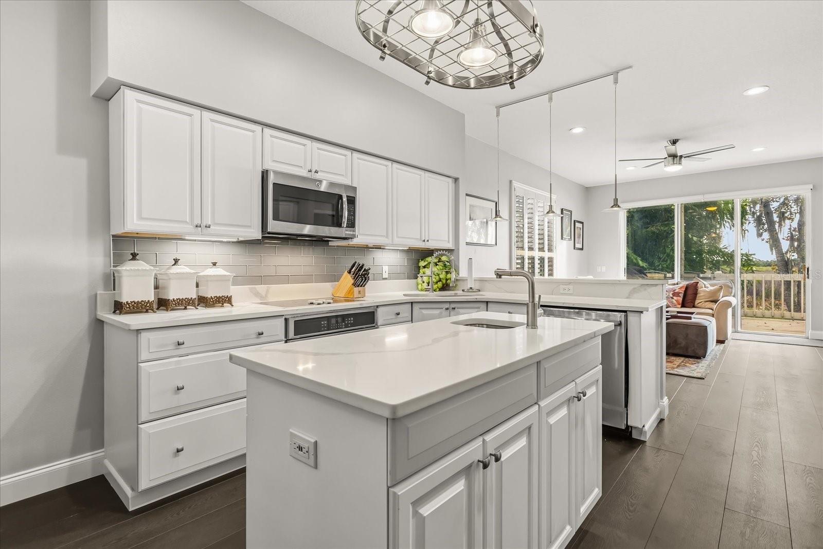 Image 6 of 50 For 227 River Village Drive