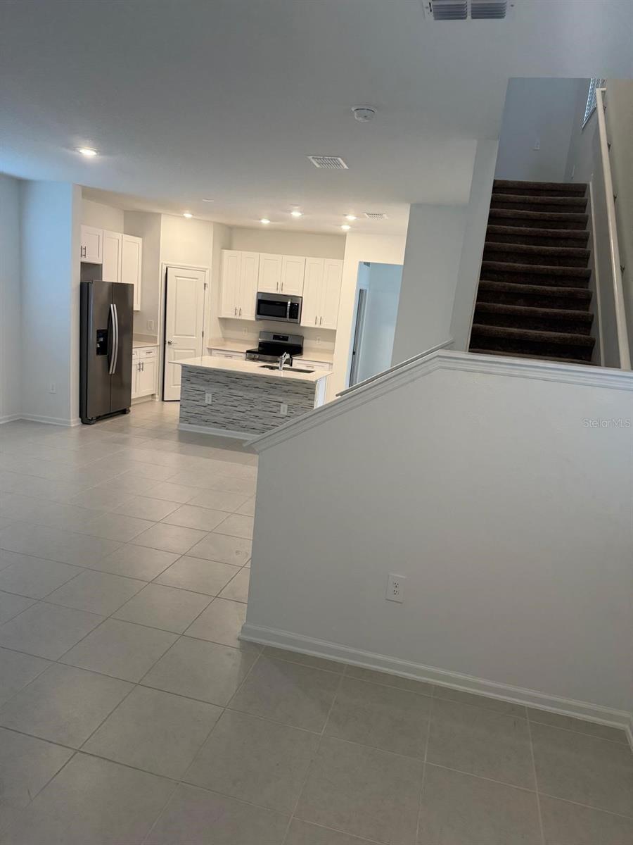 Image 12 of 86 For 1770 Rider Rain Lane