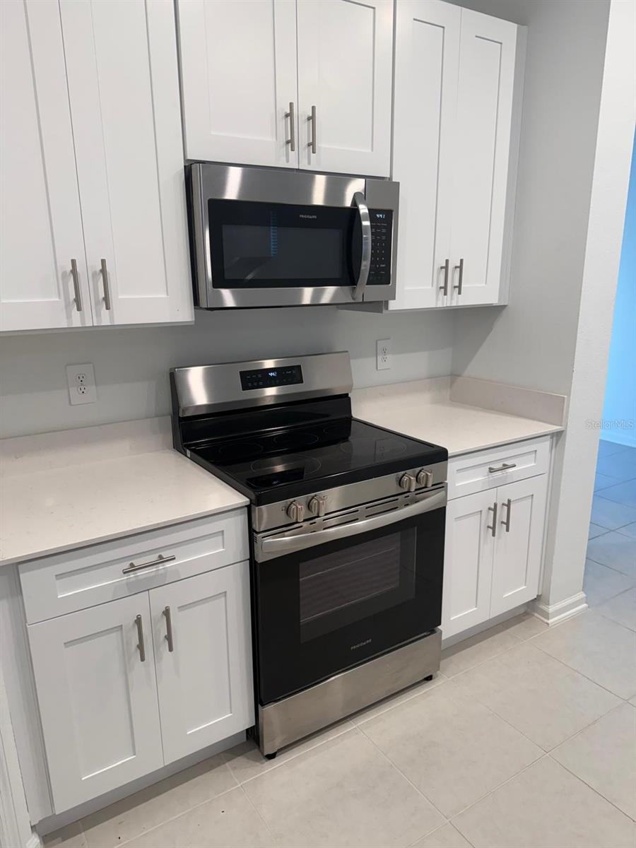 Image 22 of 86 For 1770 Rider Rain Lane