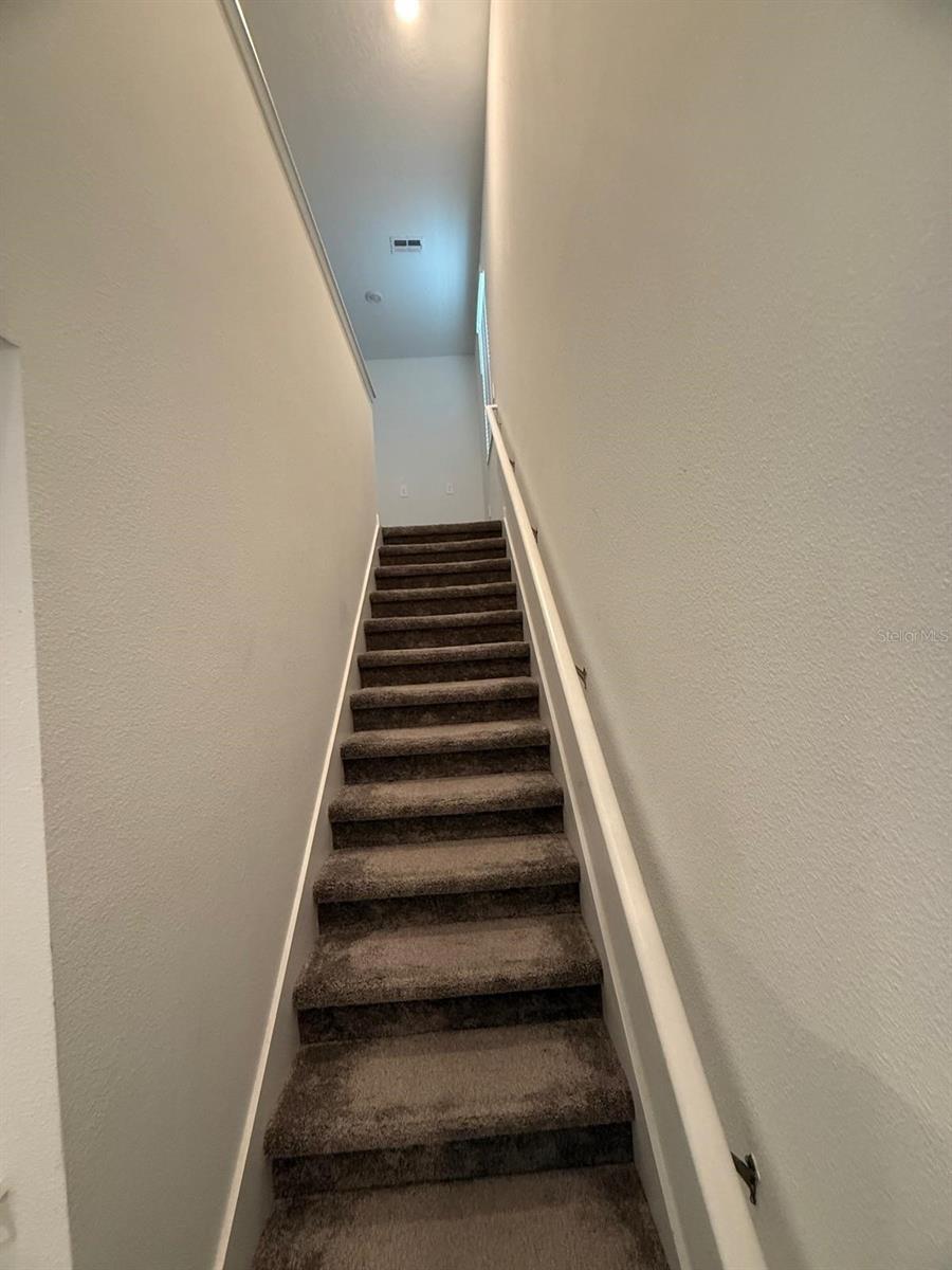 Image 73 of 86 For 1770 Rider Rain Lane