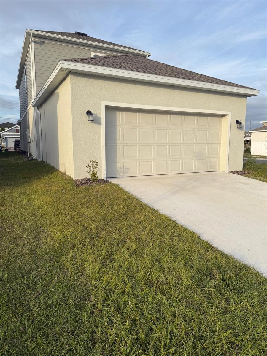 Image 77 of 86 For 1770 Rider Rain Lane