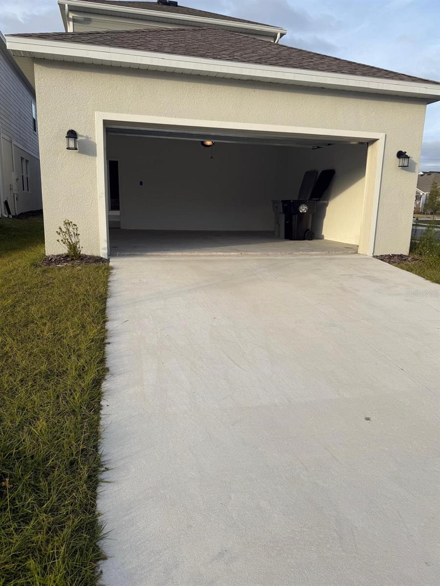 Image 83 of 86 For 1770 Rider Rain Lane