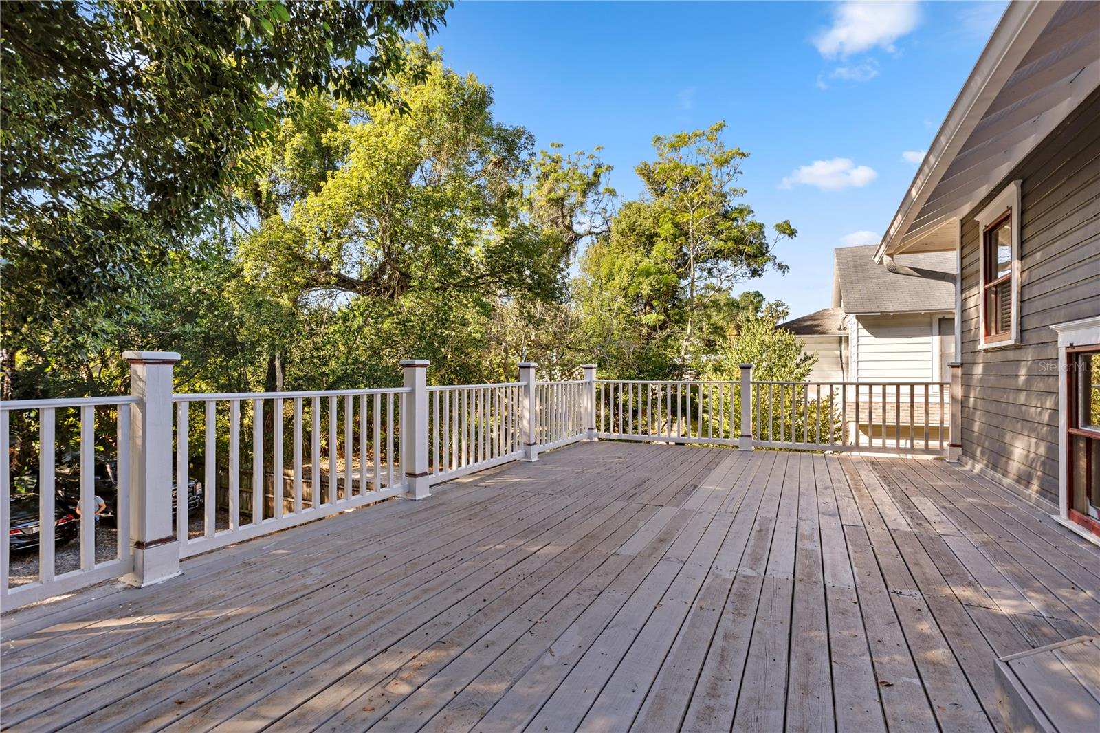 Image 18 of 26 For 520 Anderson Street