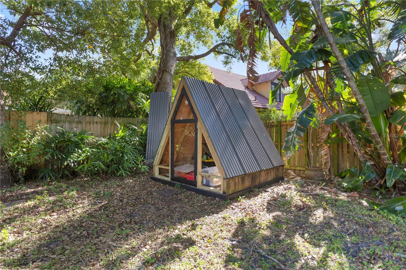 Image 23 of 26 For 520 Anderson Street