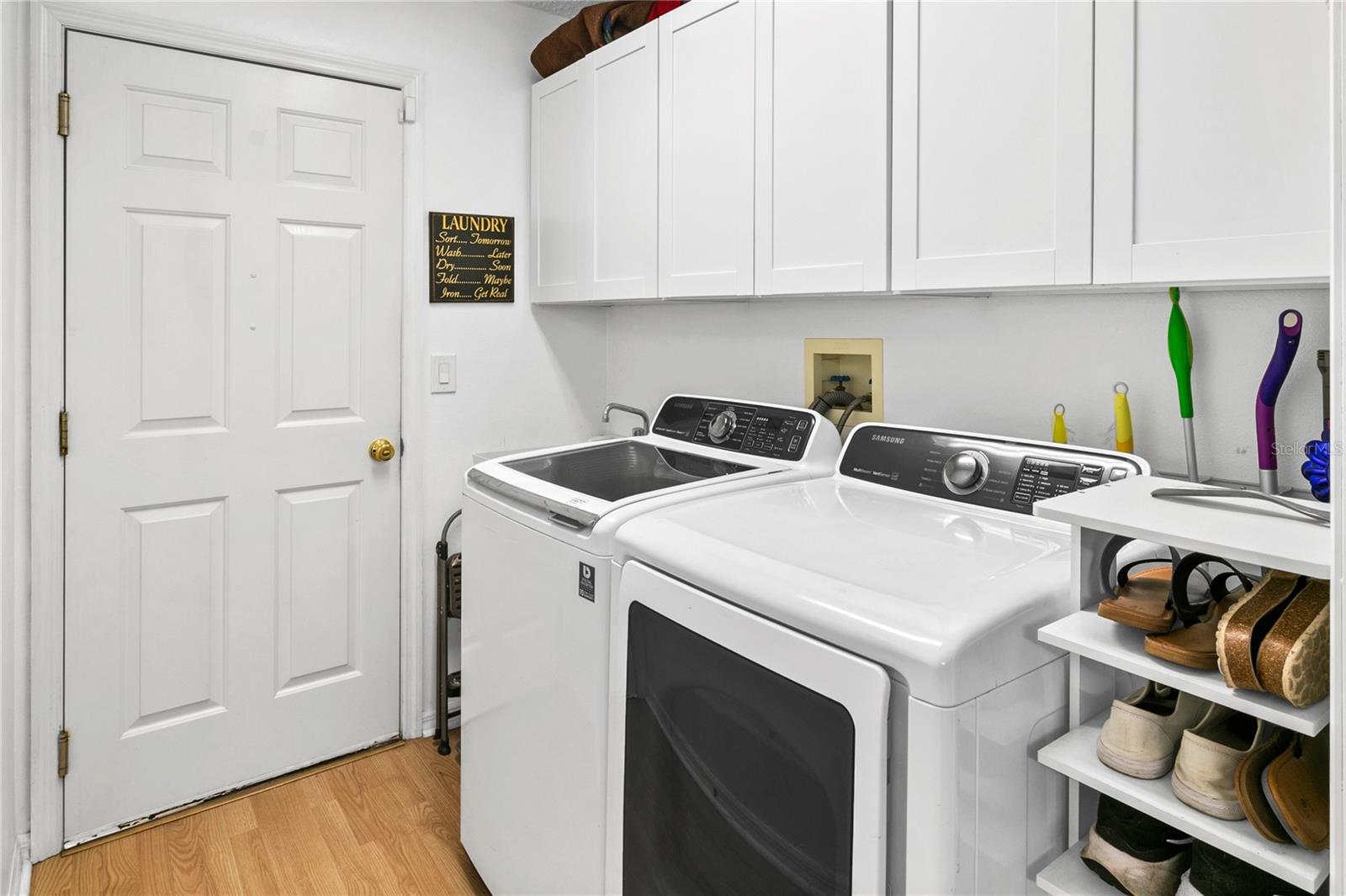 Image 17 of 54 For 13545 Oak Bend Drive